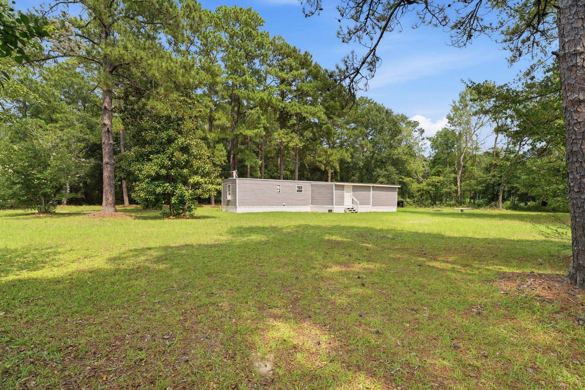 153 Crepe Myrtle Dr. Property Photo 5