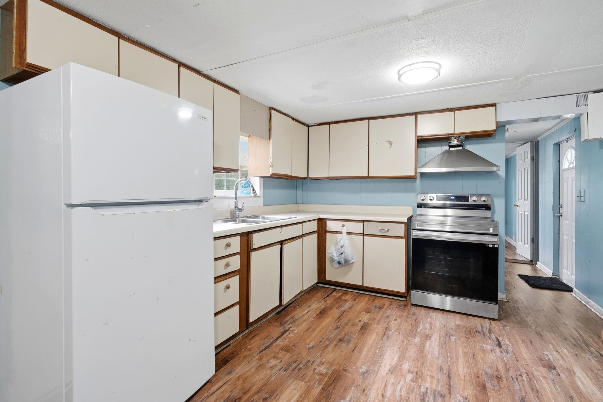 153 Crepe Myrtle Dr. Property Photo 16