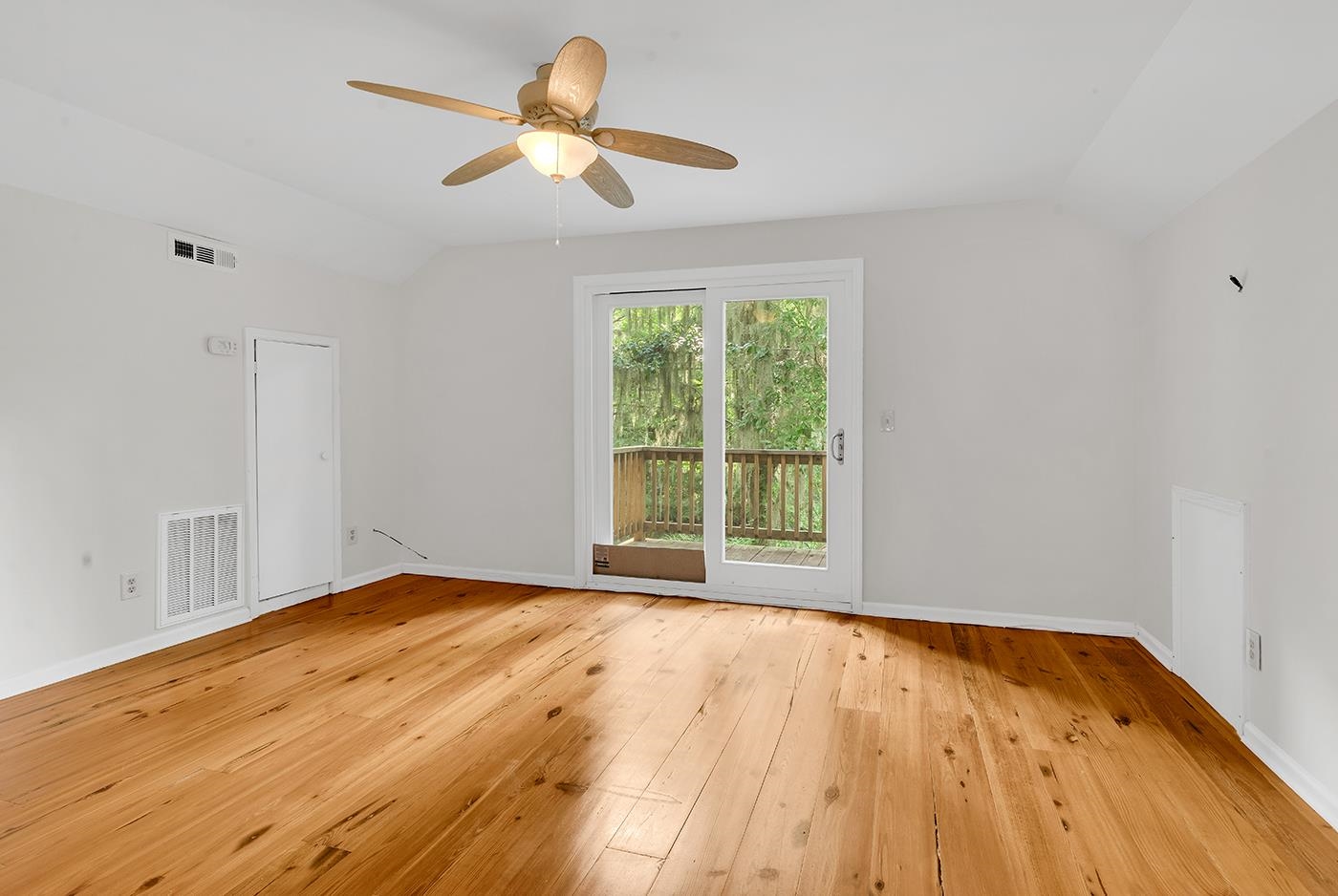3338 Kings River Rd. Property Photo 35