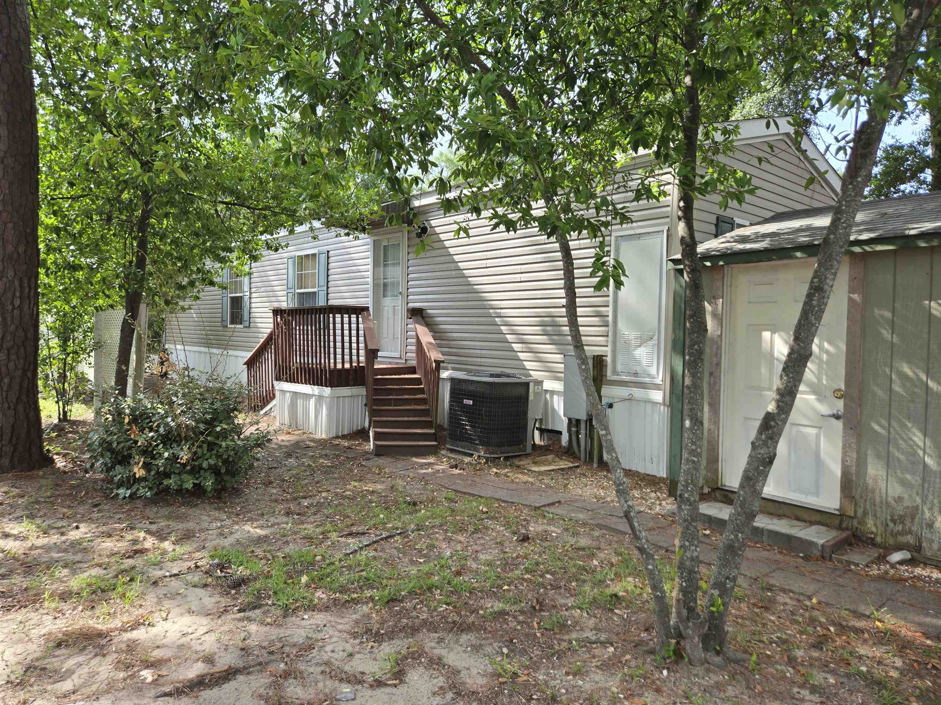466 W Banks Dr. Property Photo 6