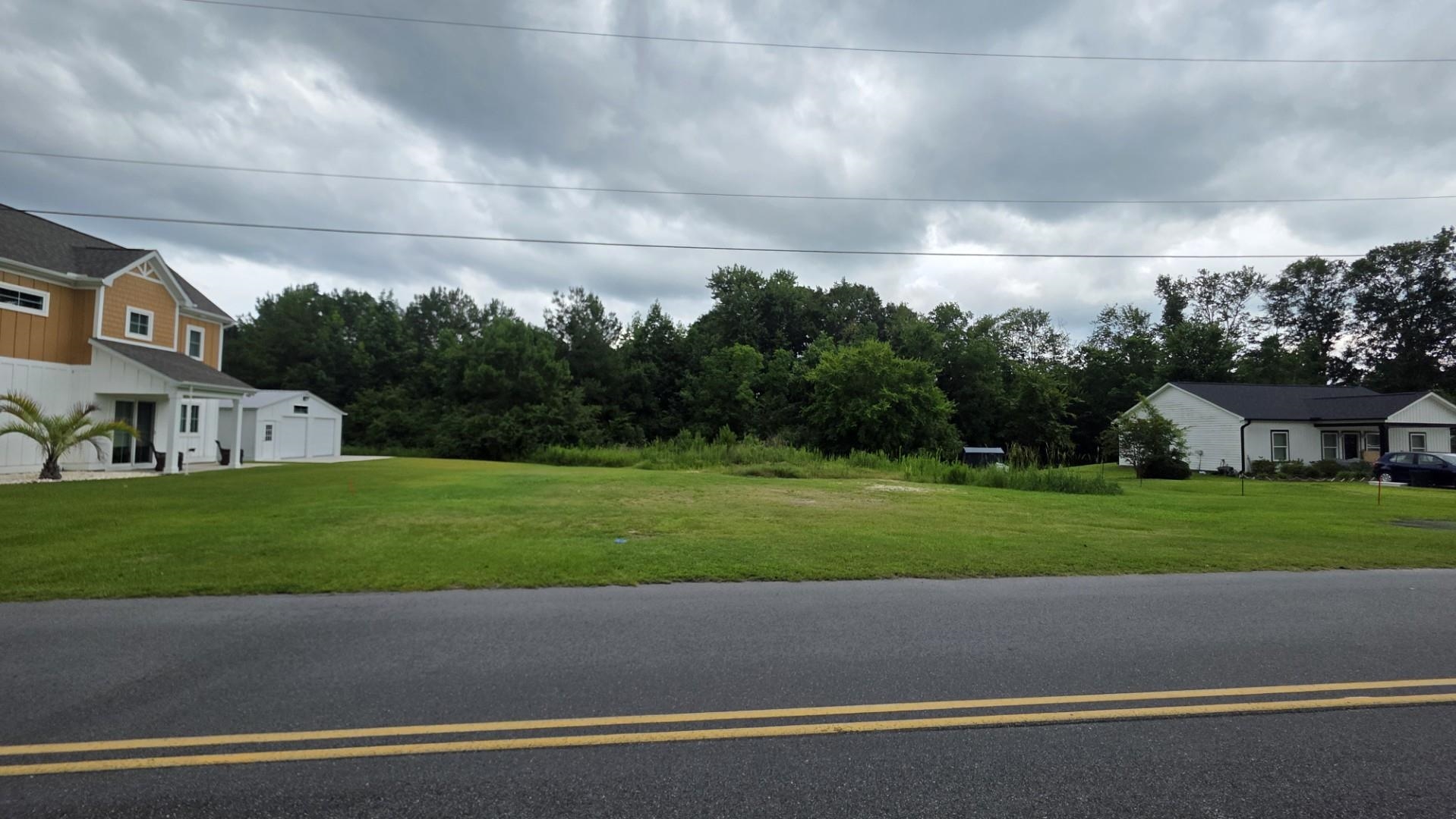 3235 New Rd. Property Photo 2