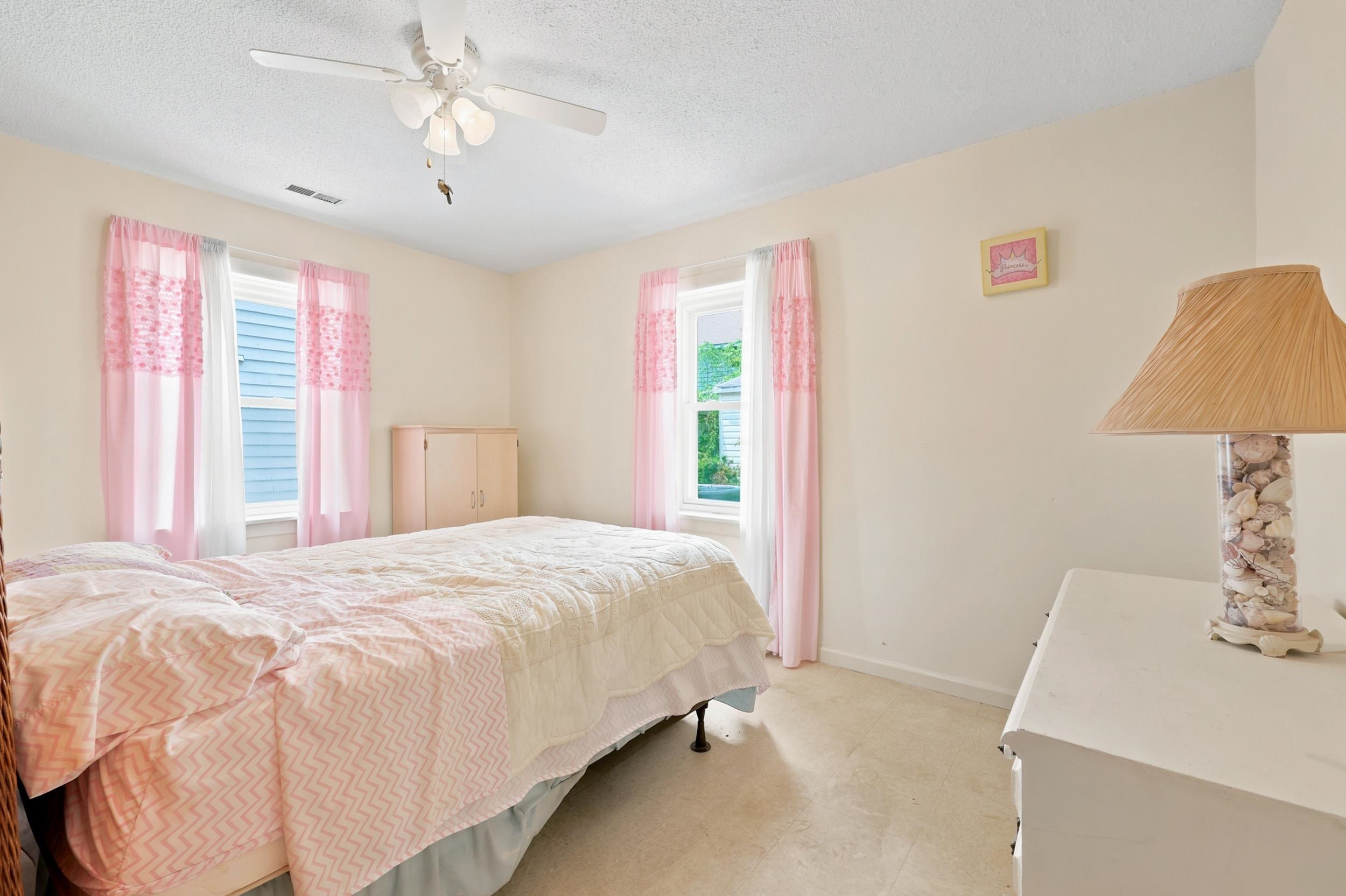 2702 Havens Dr. Property Photo 21