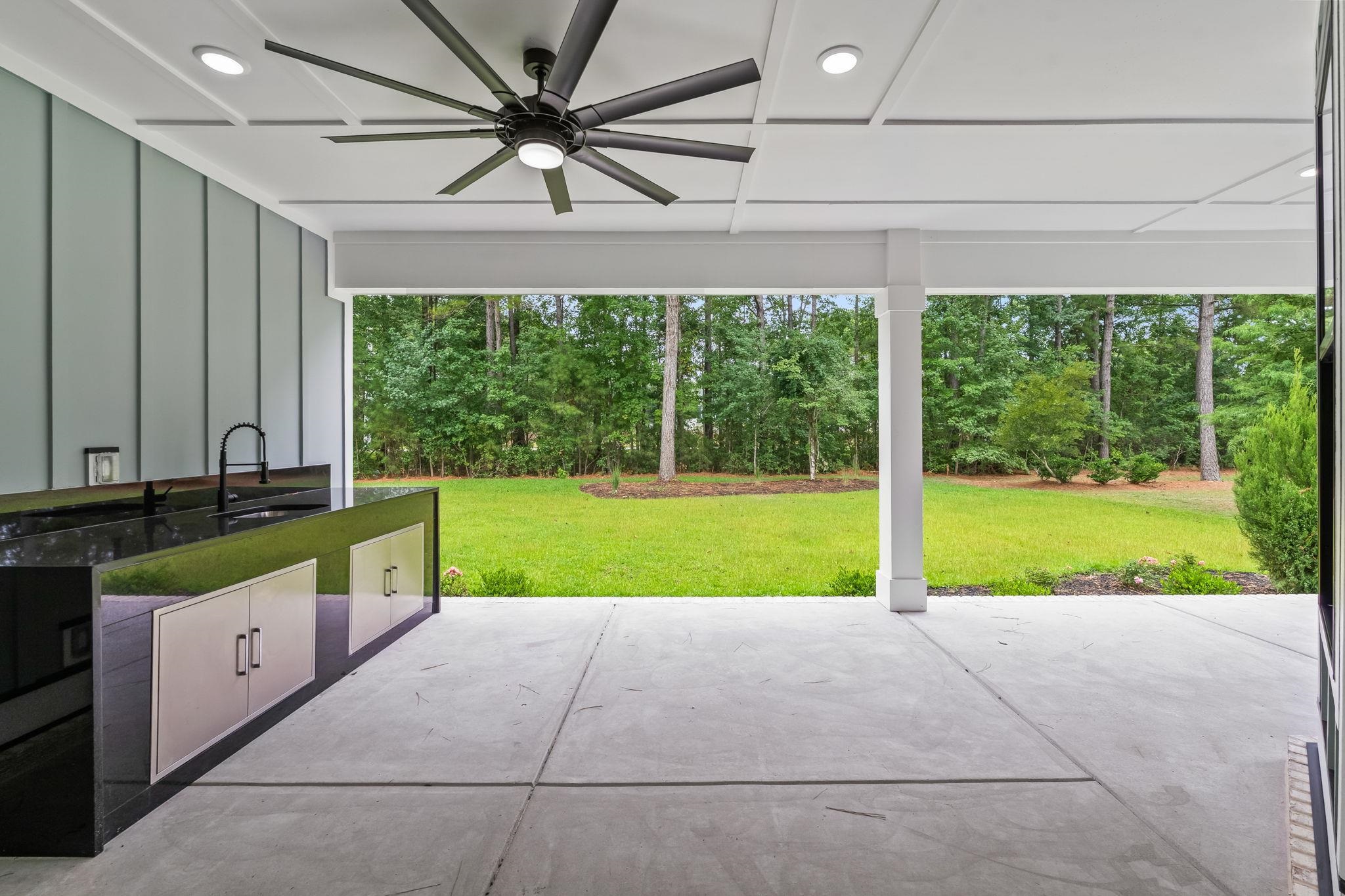 9454 Old Salem Way Property Photo 10