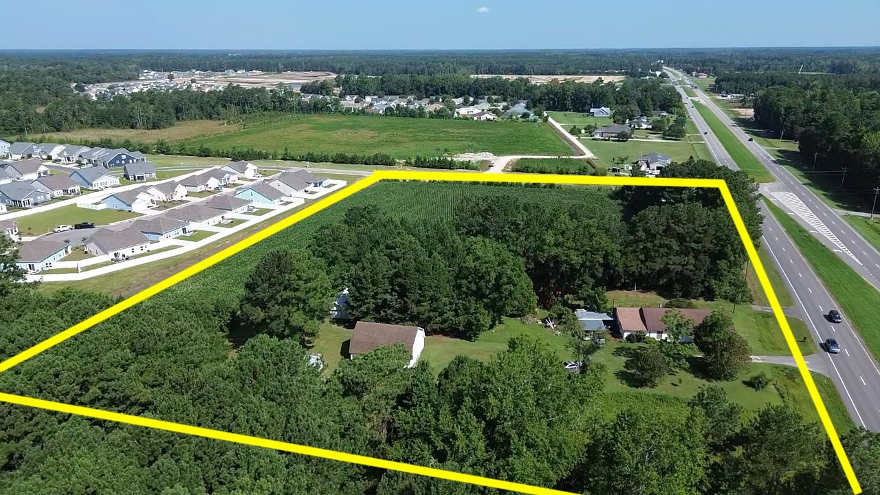 1621 Highway 9 Property Photo 1