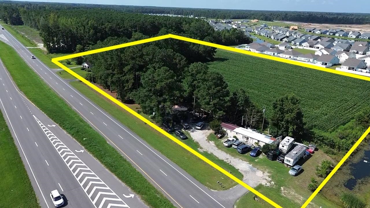 1621 Highway 9 Property Photo 3