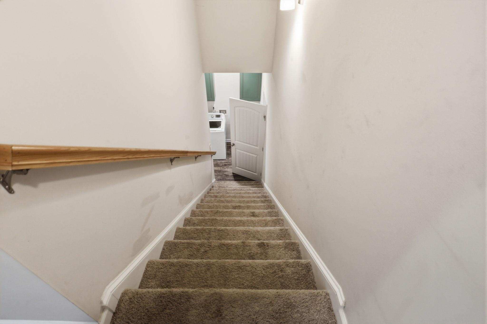 515 Allen St. Property Photo 16