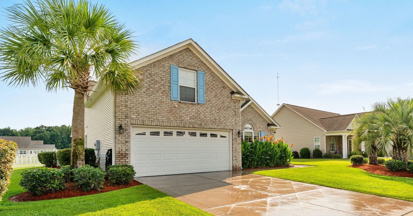 229 Southern Breezes Circle Property Photo 1