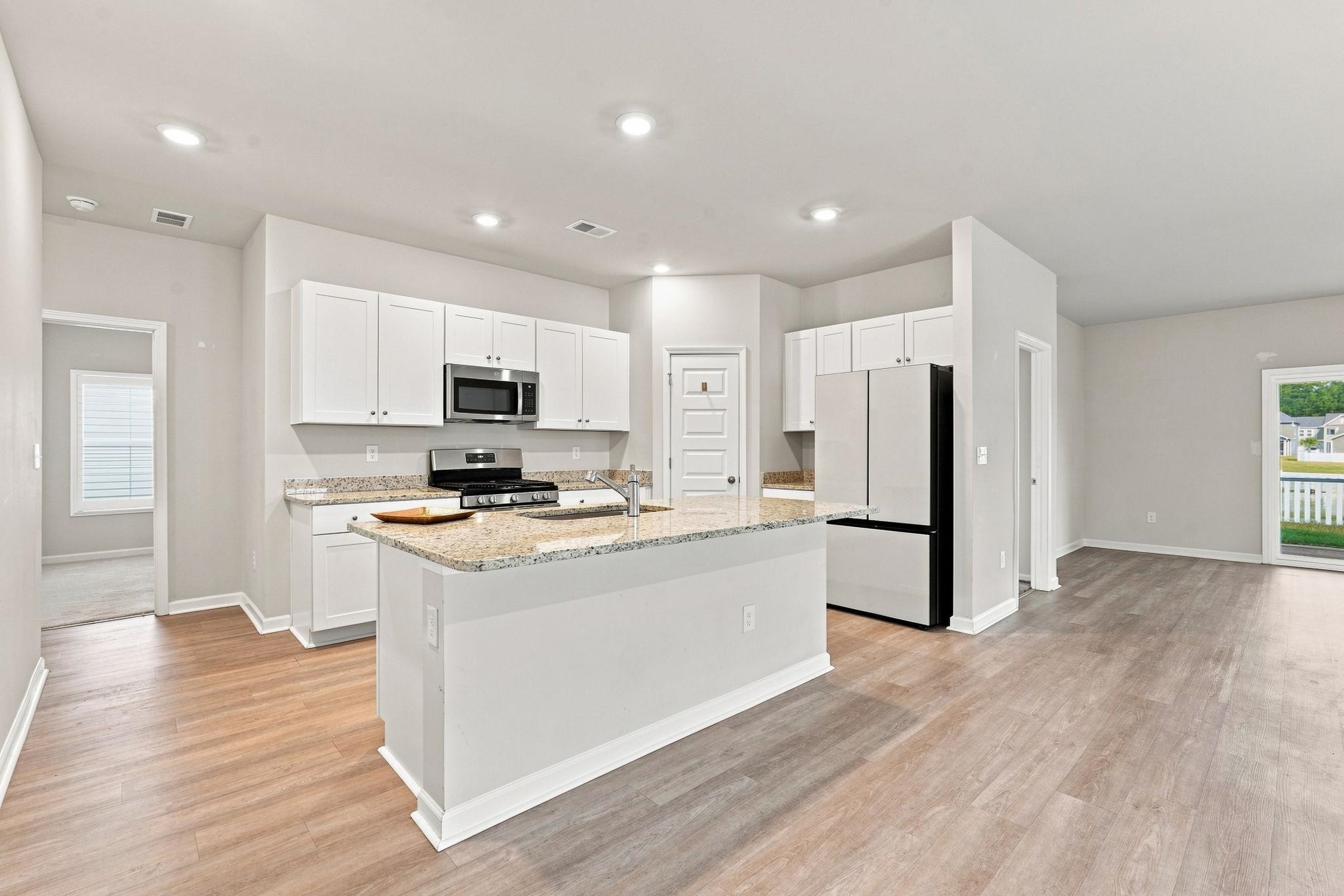 8160 Forest Edge Dr. Property Photo 11