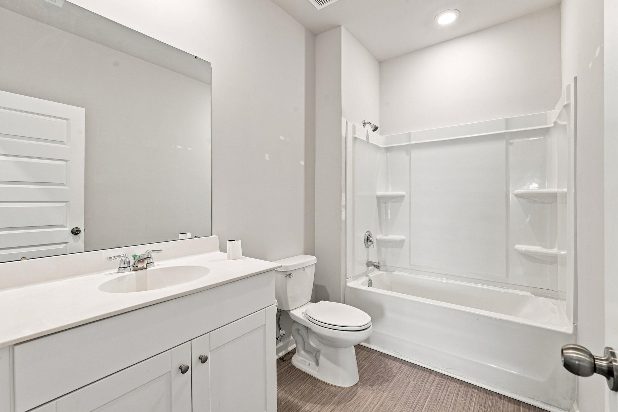 8160 Forest Edge Dr. Property Photo 20