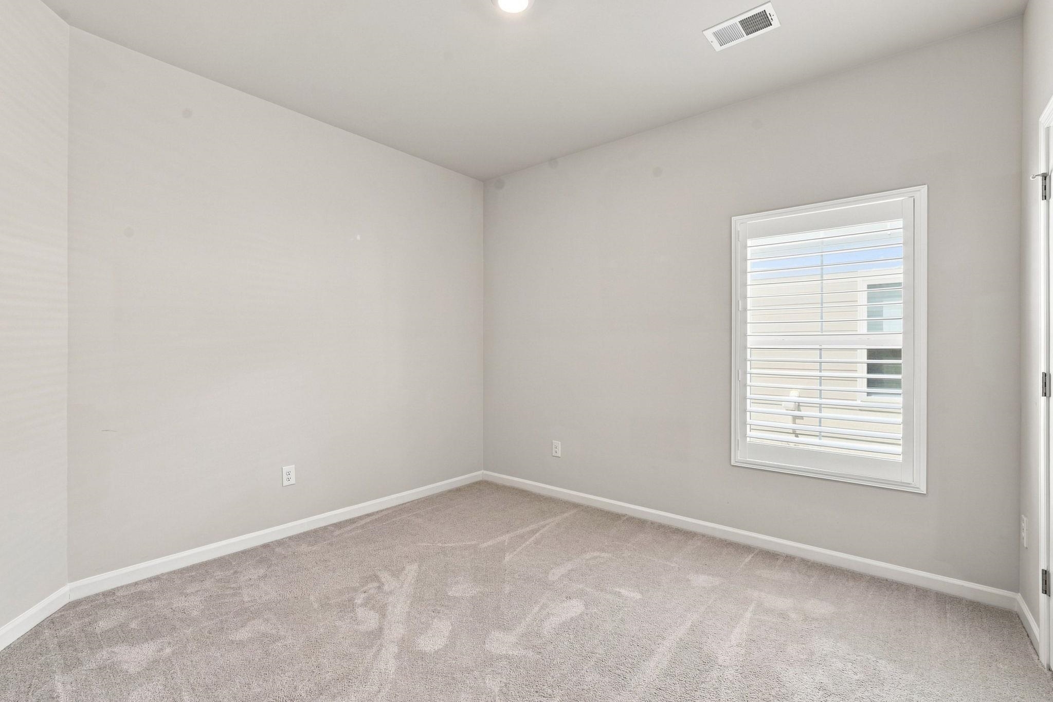 8160 Forest Edge Dr. Property Photo 21