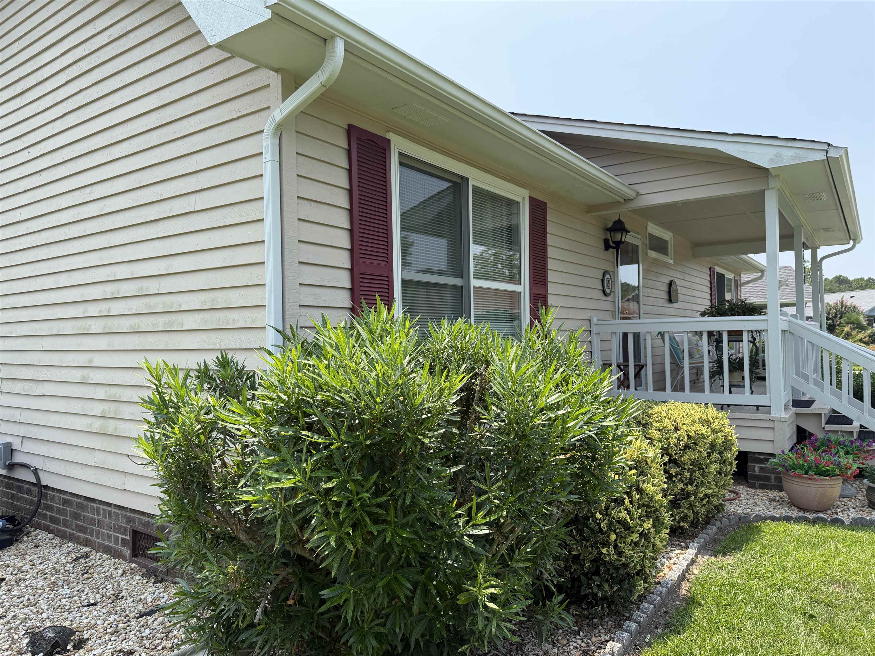 9456 Timber Row Property Photo 4