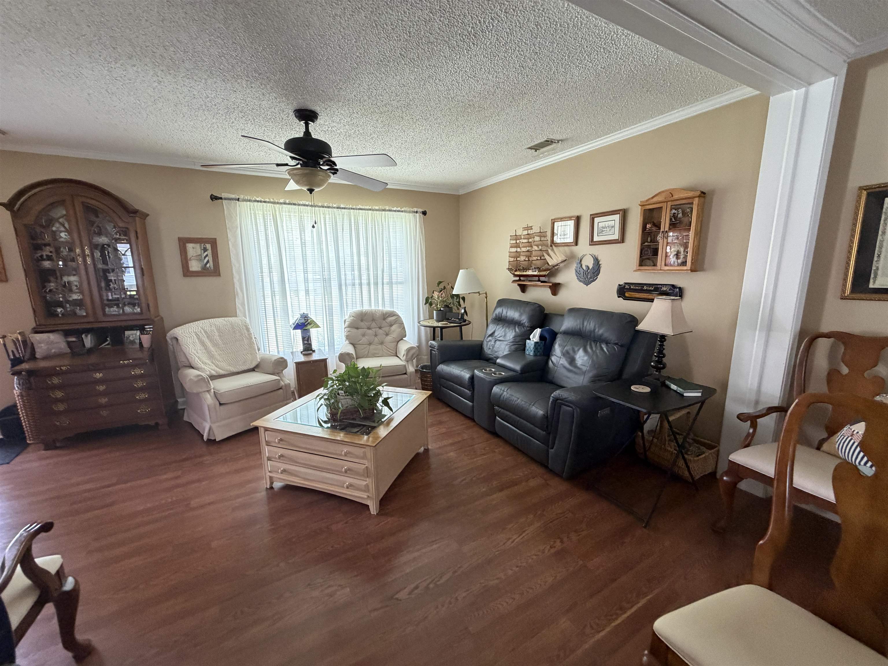 9456 Timber Row Property Photo 17