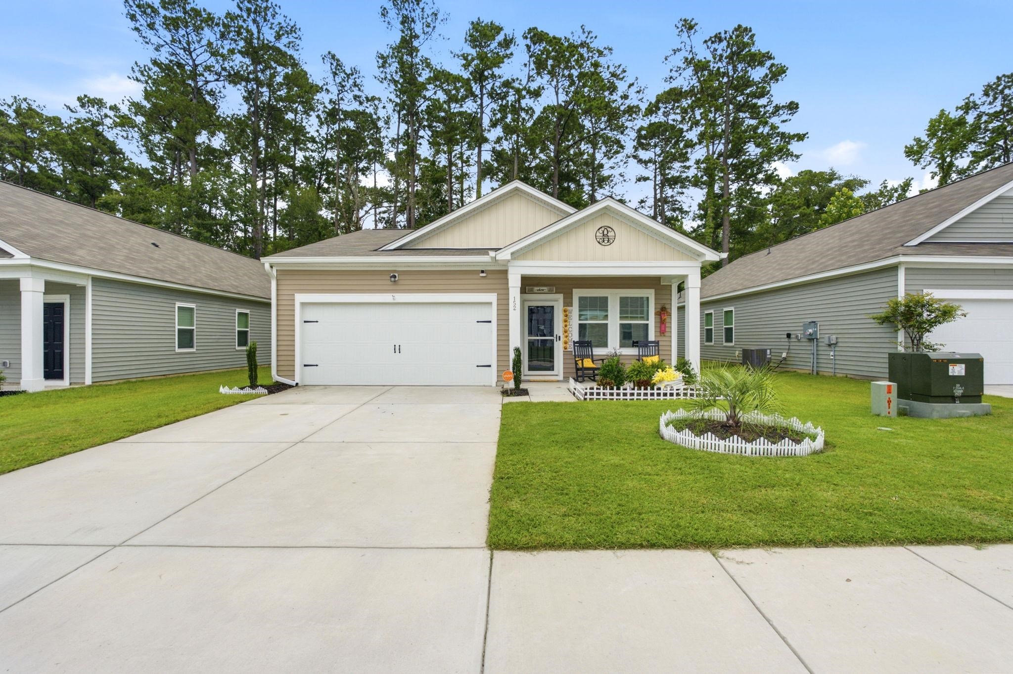 152 Plantersfield Dr. Property Photo 1