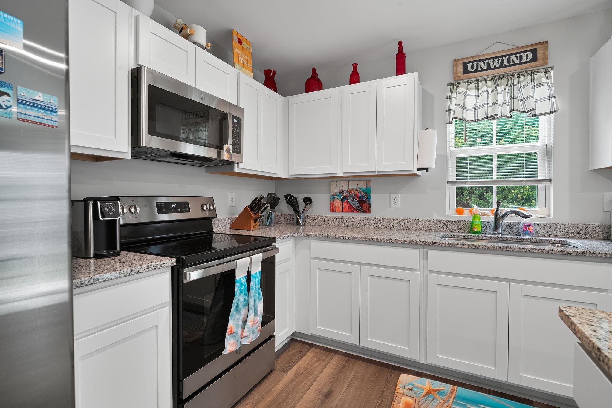 150 Villa Grande St. Property Photo 11