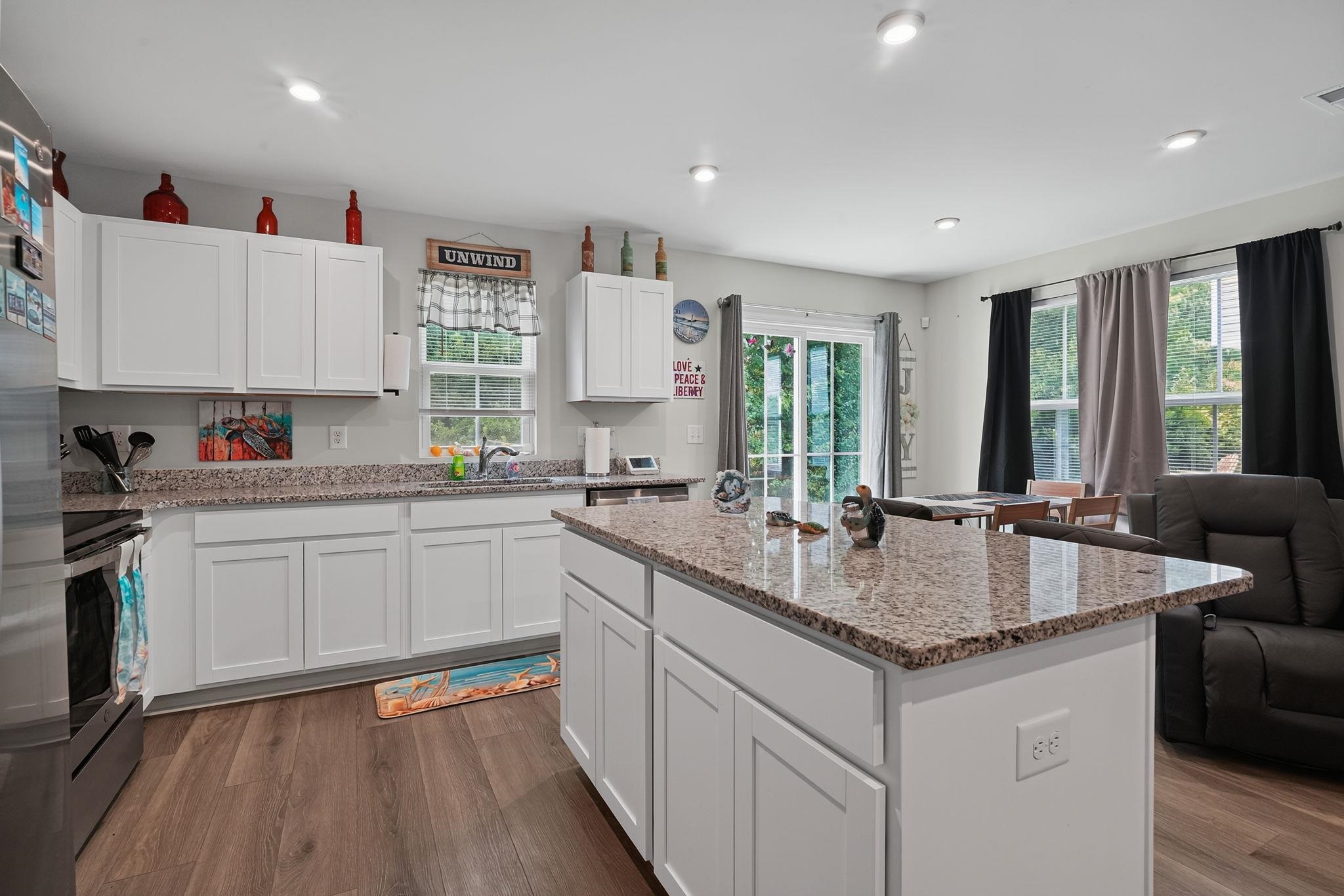 150 Villa Grande St. Property Photo 14