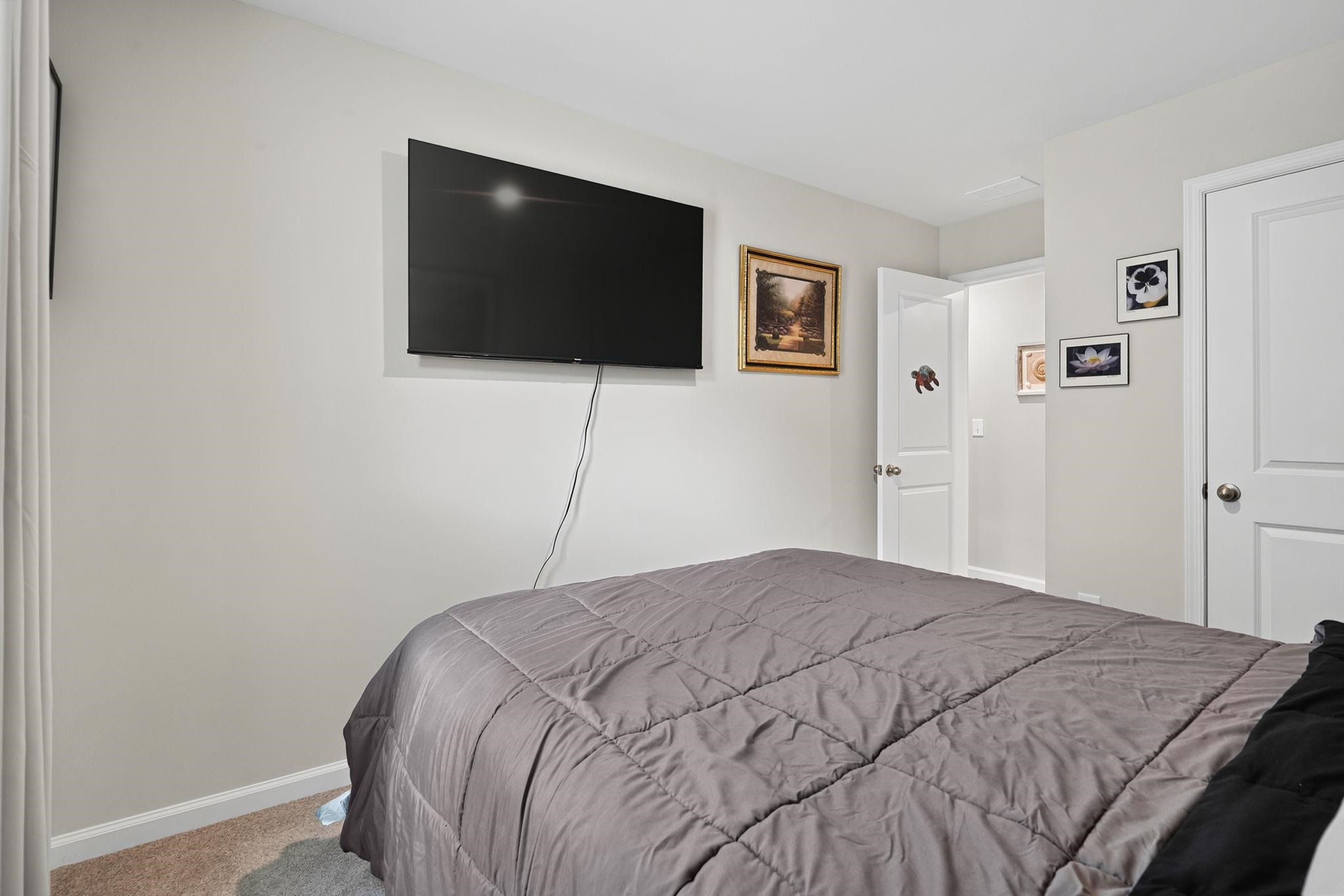 150 Villa Grande St. Property Photo 27