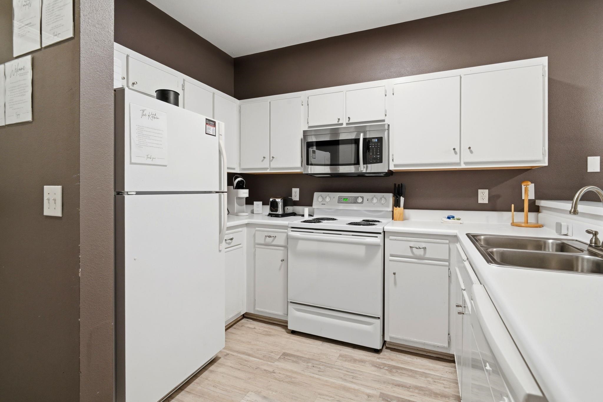 1302 River Oaks Dr. Property Photo 14