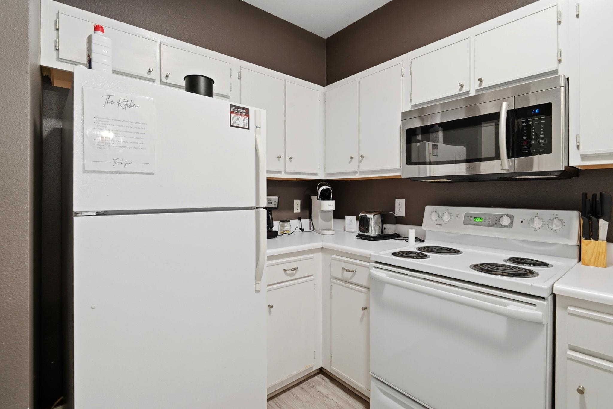 1302 River Oaks Dr. Property Photo 16