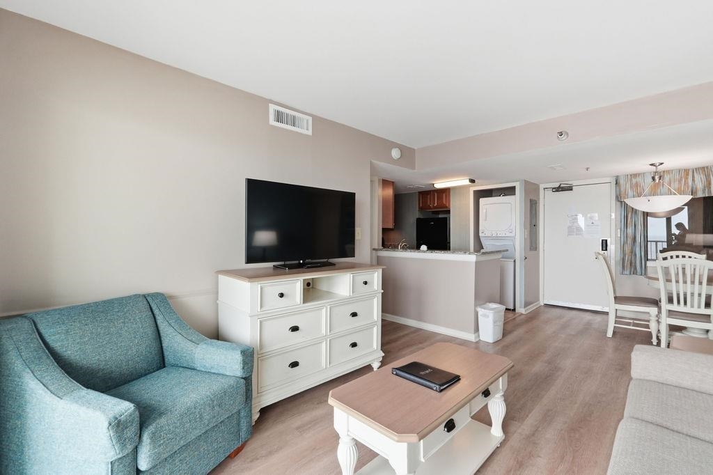 2701 N Ocean Blvd. Property Photo 8