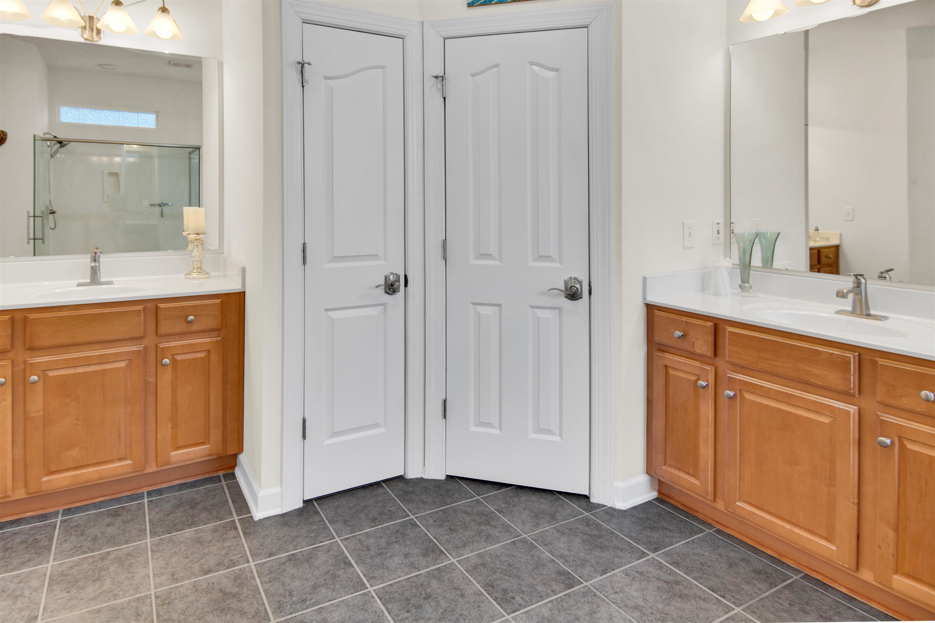 908 Adaline Ct. Property Photo 28