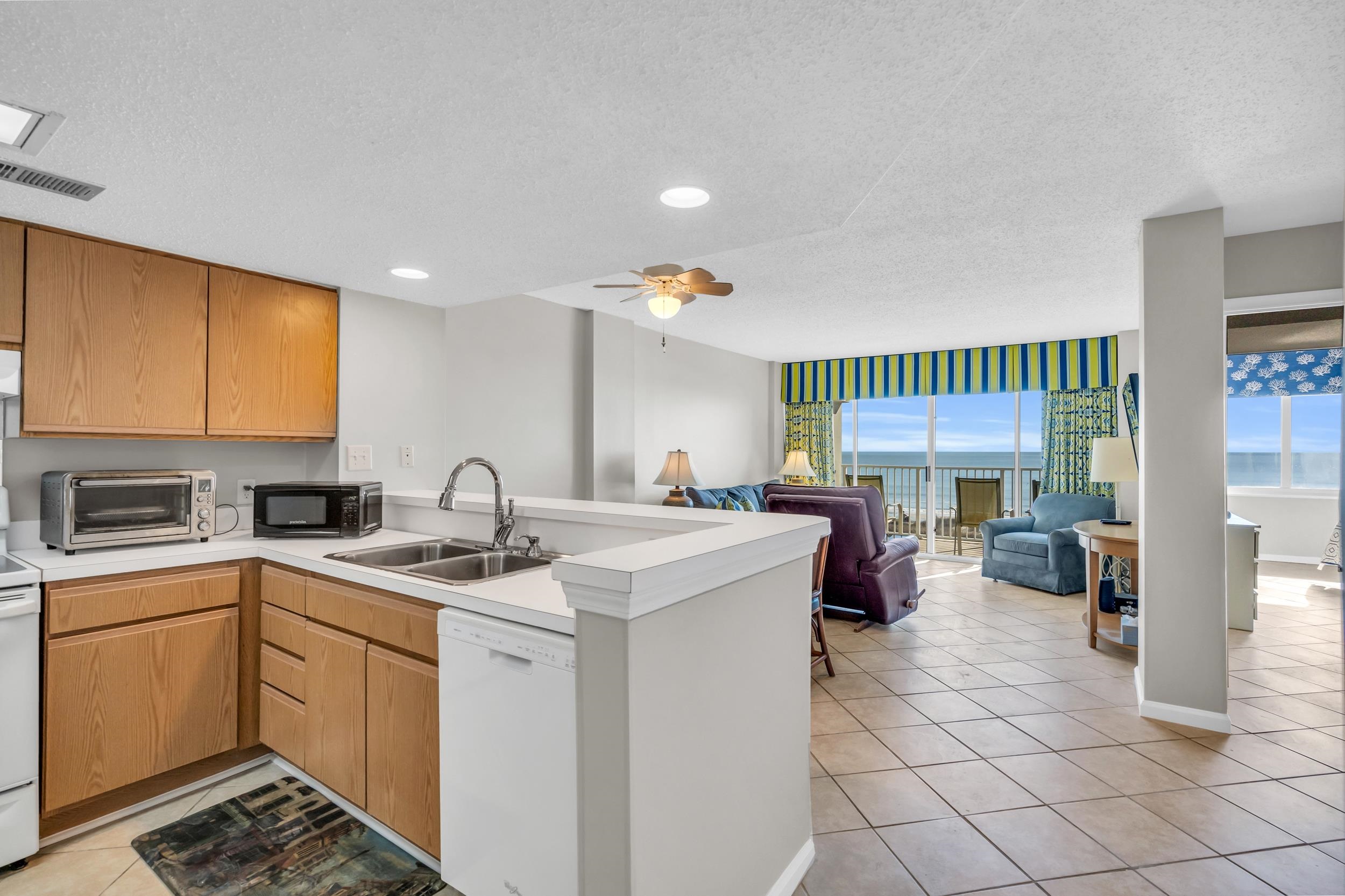 5806 N Ocean Blvd. Property Photo 3
