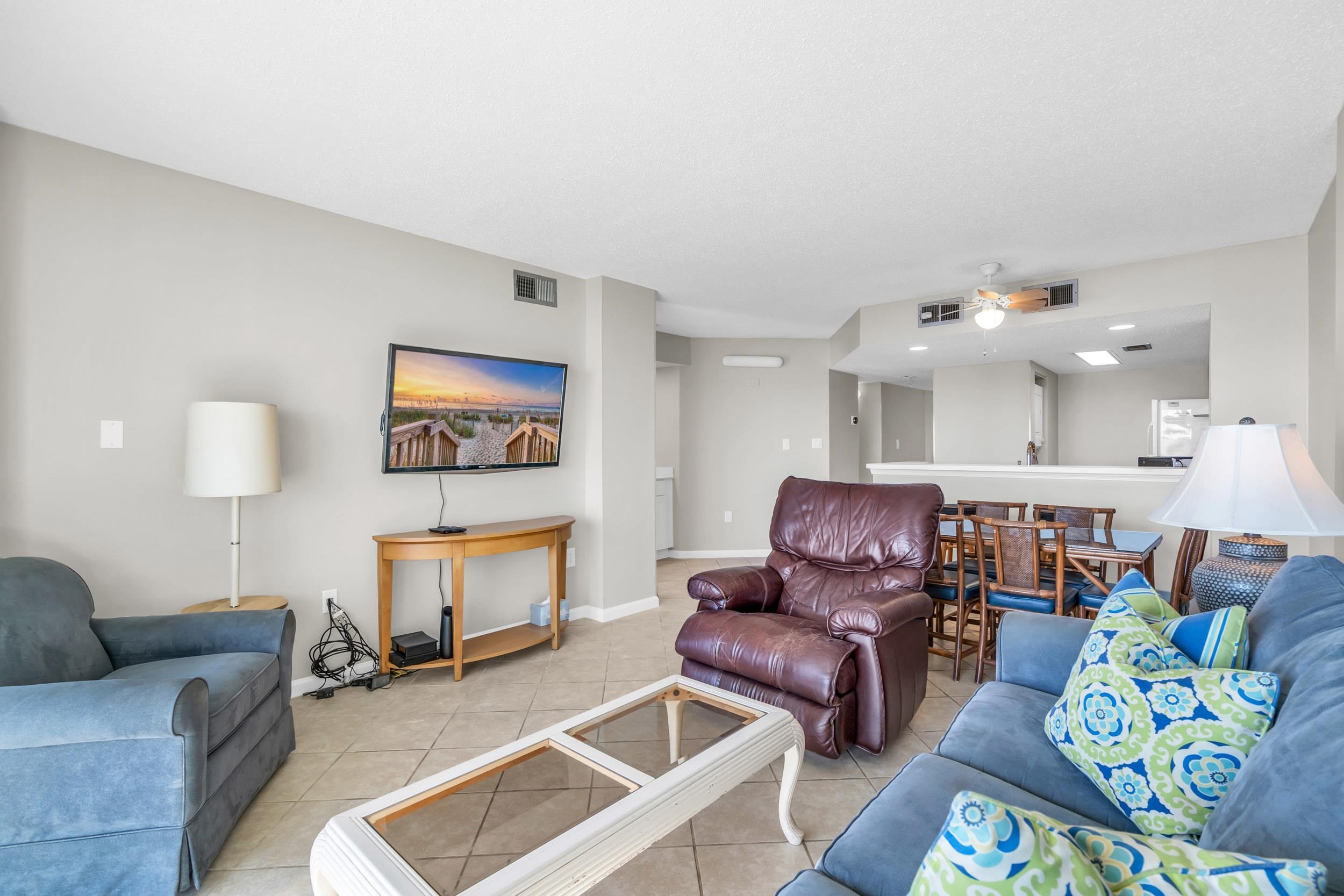 5806 N Ocean Blvd. Property Photo 8
