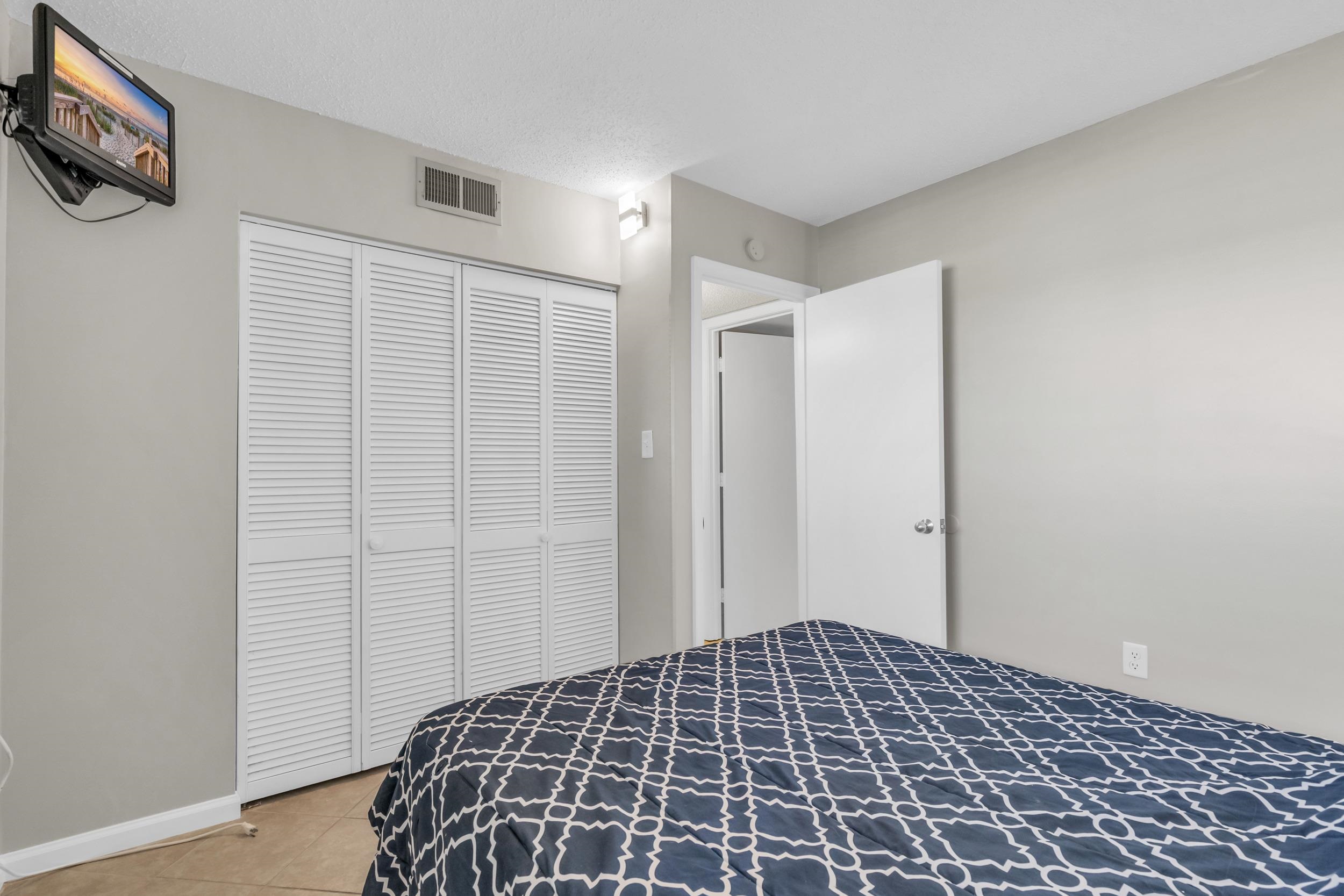 5806 N Ocean Blvd. Property Photo 29