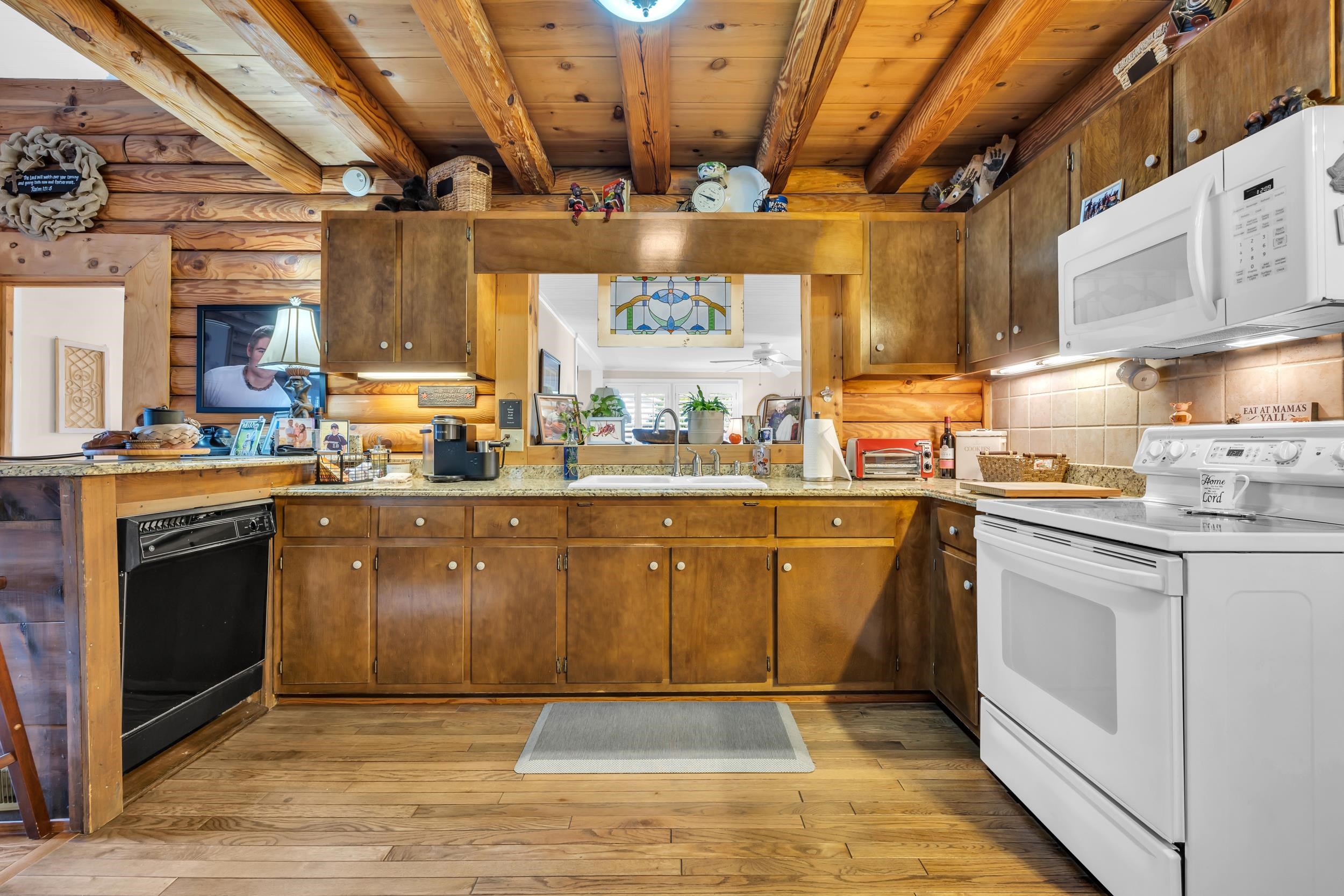 1444 Will-go Ave. Property Photo 6