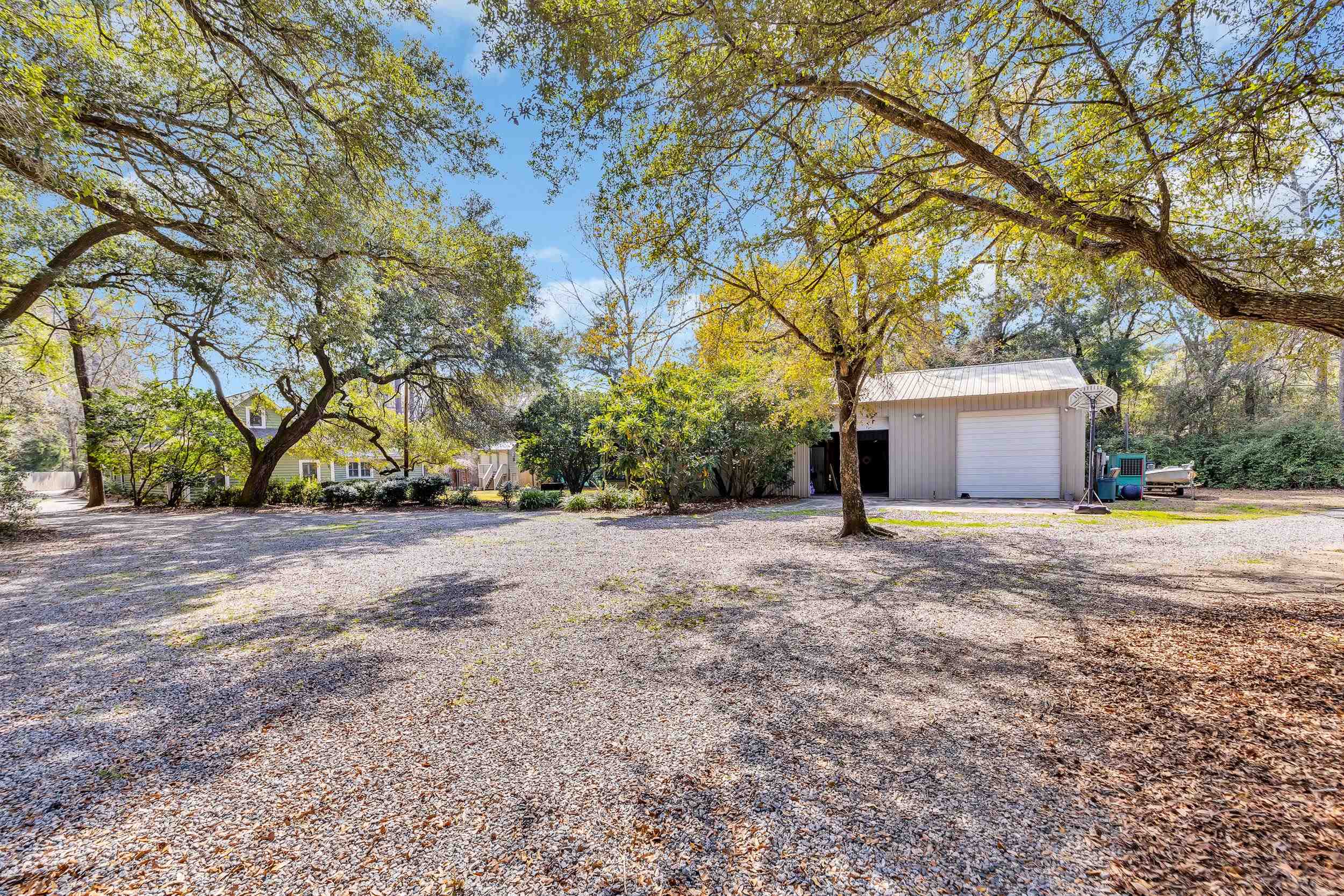 1444 Will-go Ave. Property Photo 44