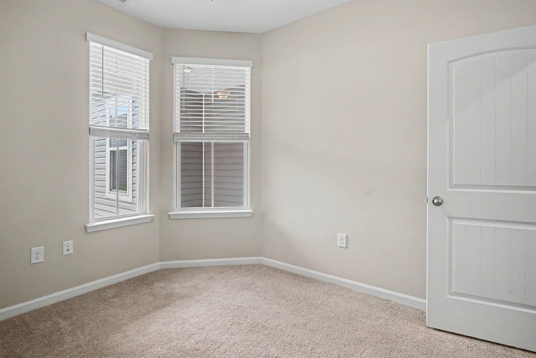 4032 Taranto Loop Property Photo 25