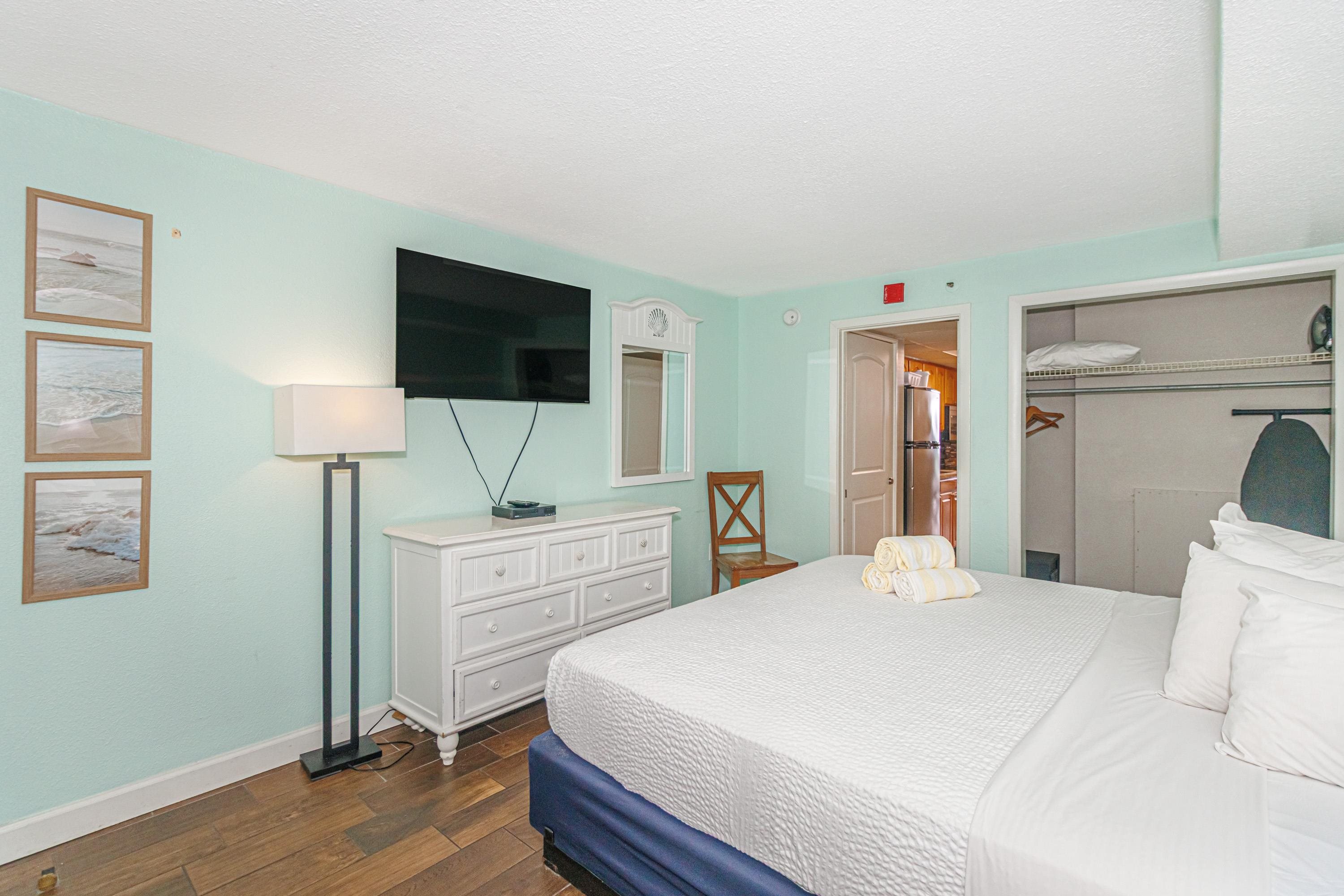 6804 N Ocean Blvd. Property Photo 24