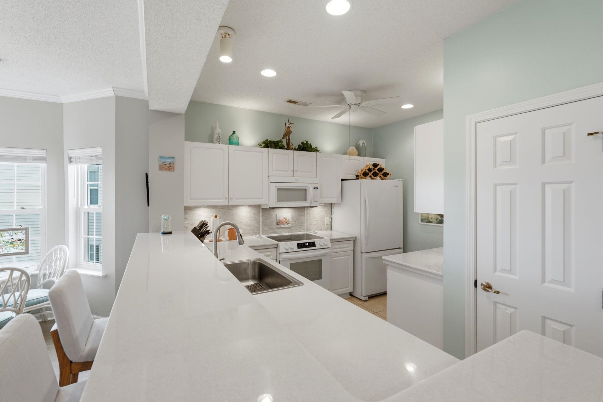 4450 Turtle Ln. Property Photo 17