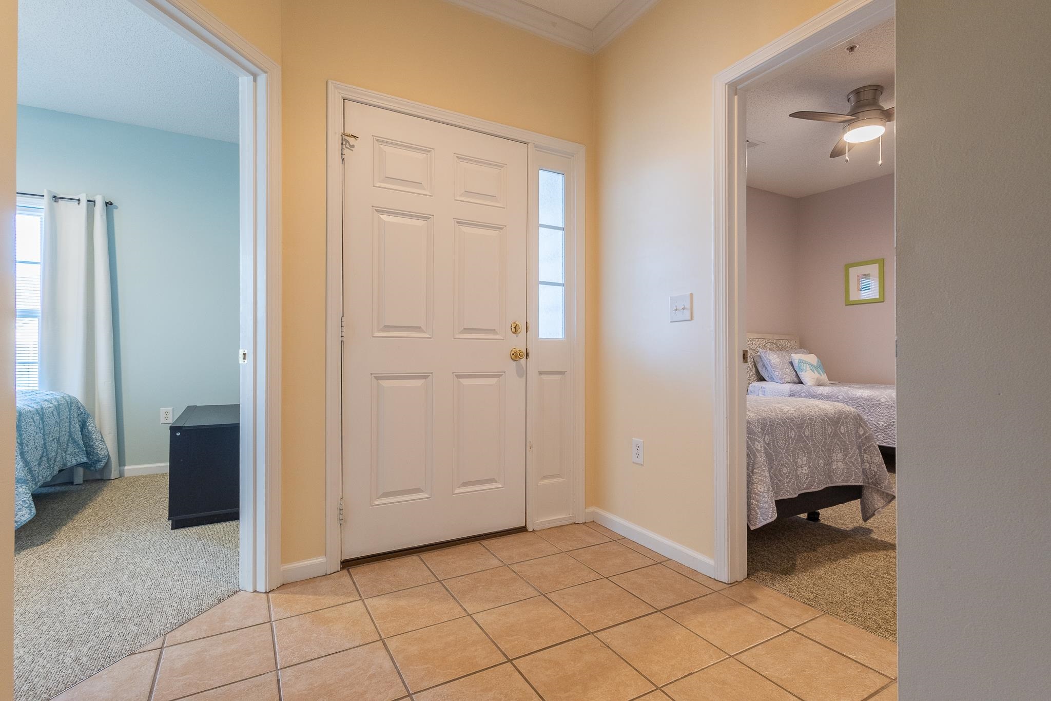 5828 Longwood Dr. Property Photo 6