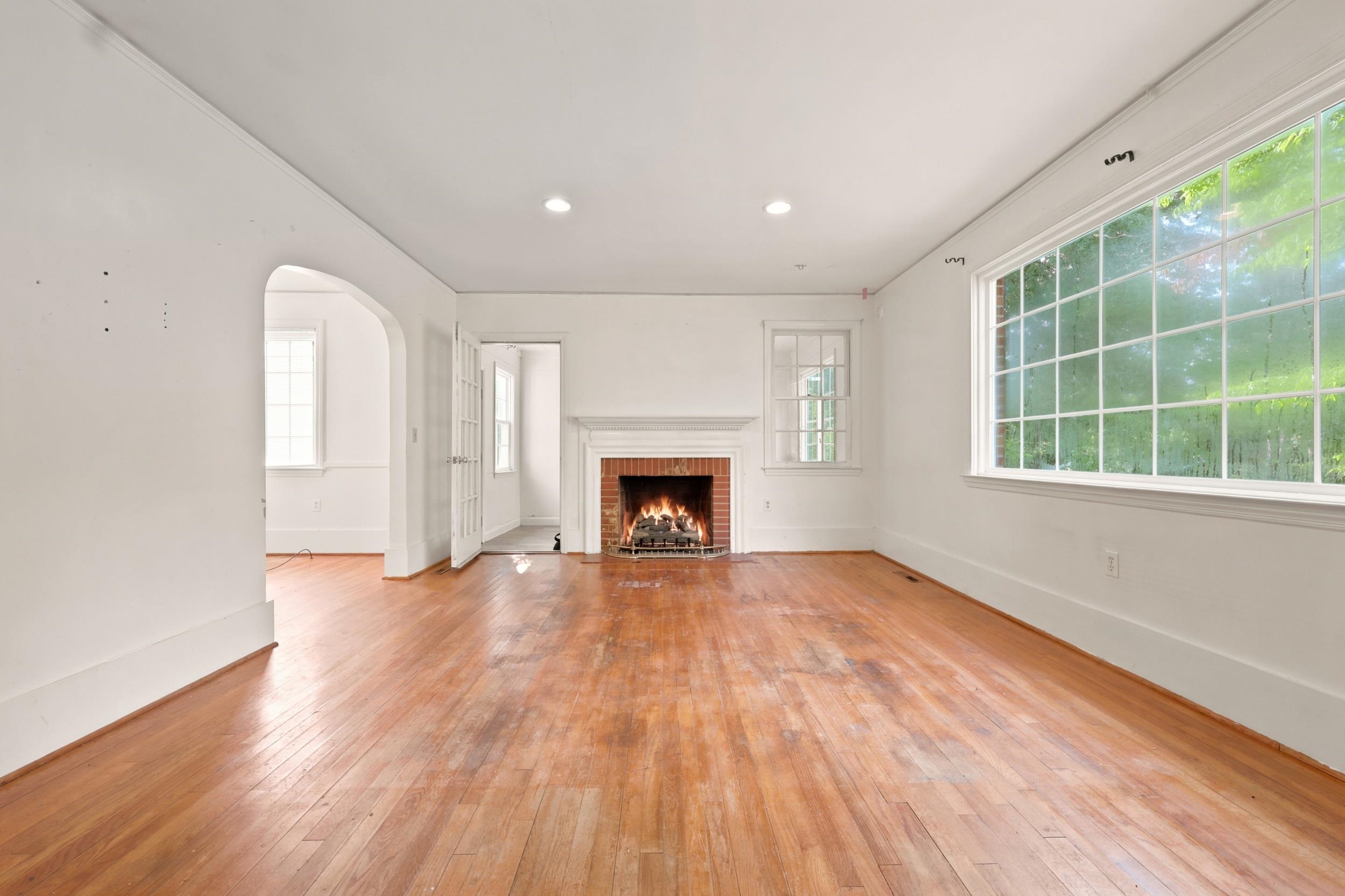 114 Brockington St. Property Photo 5