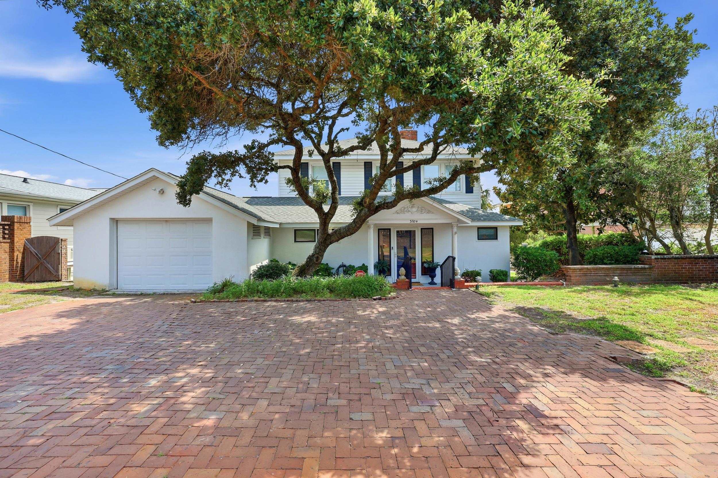 3704 N Ocean Blvd. Property Photo 1