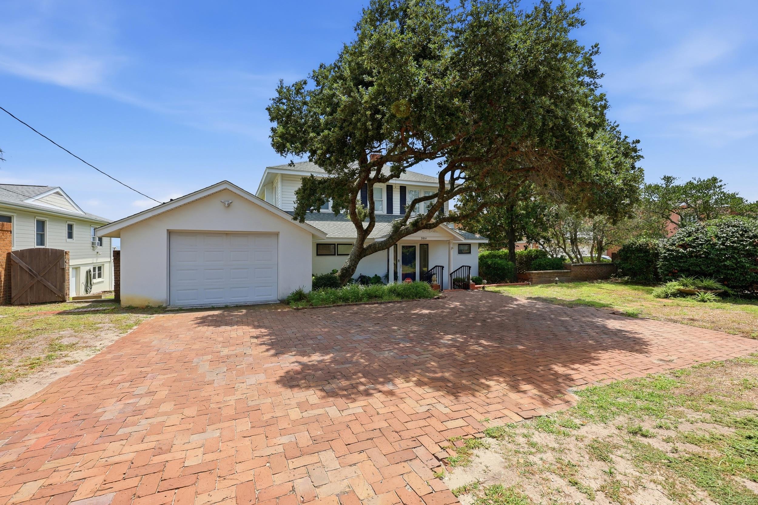 3704 N Ocean Blvd. Property Photo 2