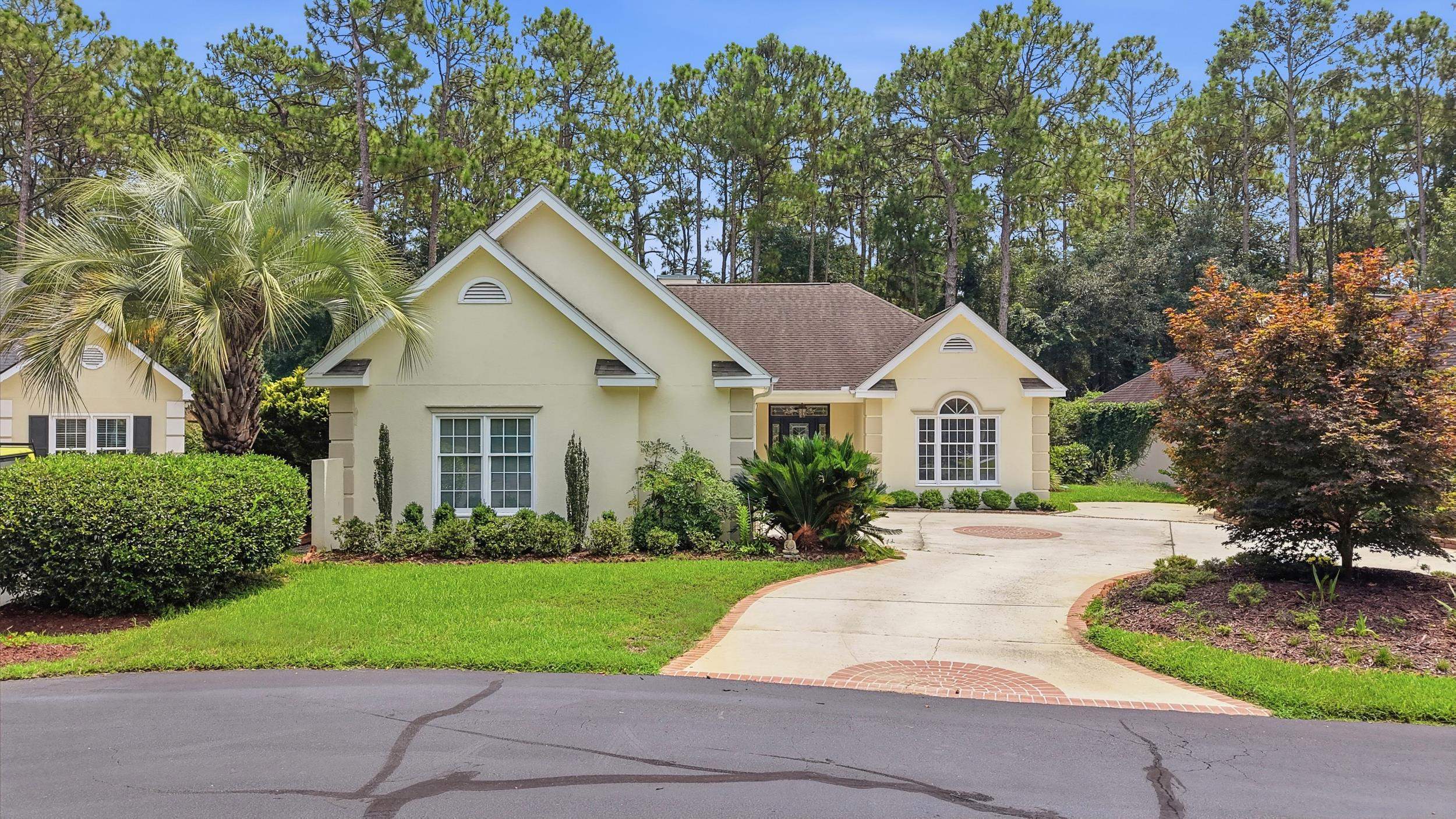 108 Prestwick Dr. Property Photo 1