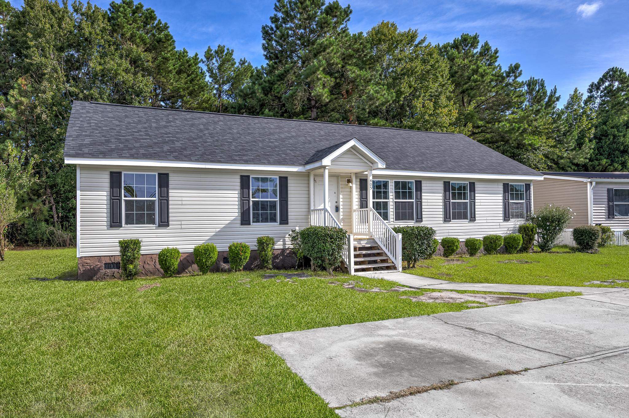 405 Overcrest St.