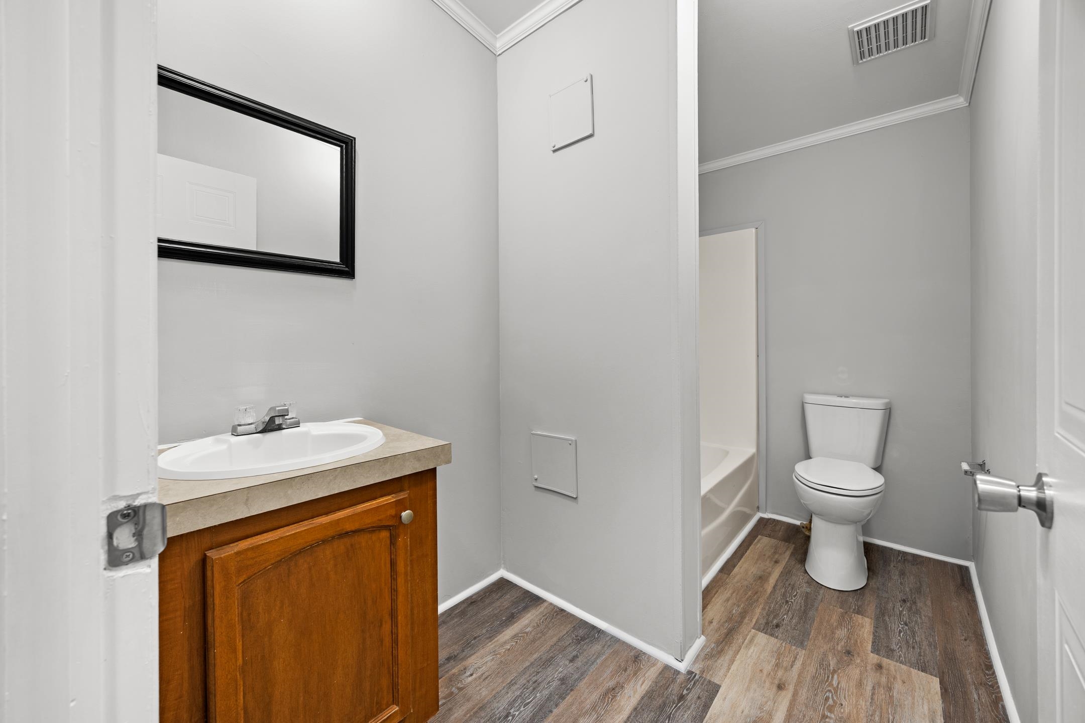 405 Overcrest St. Property Photo 32