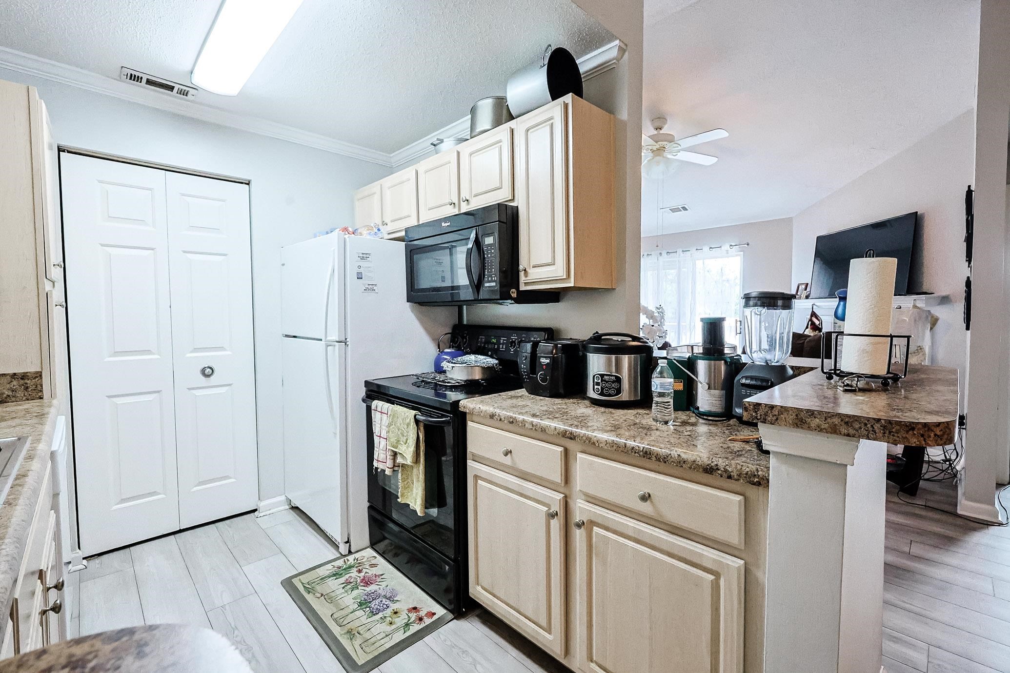 3768 Citation Way Property Photo 9