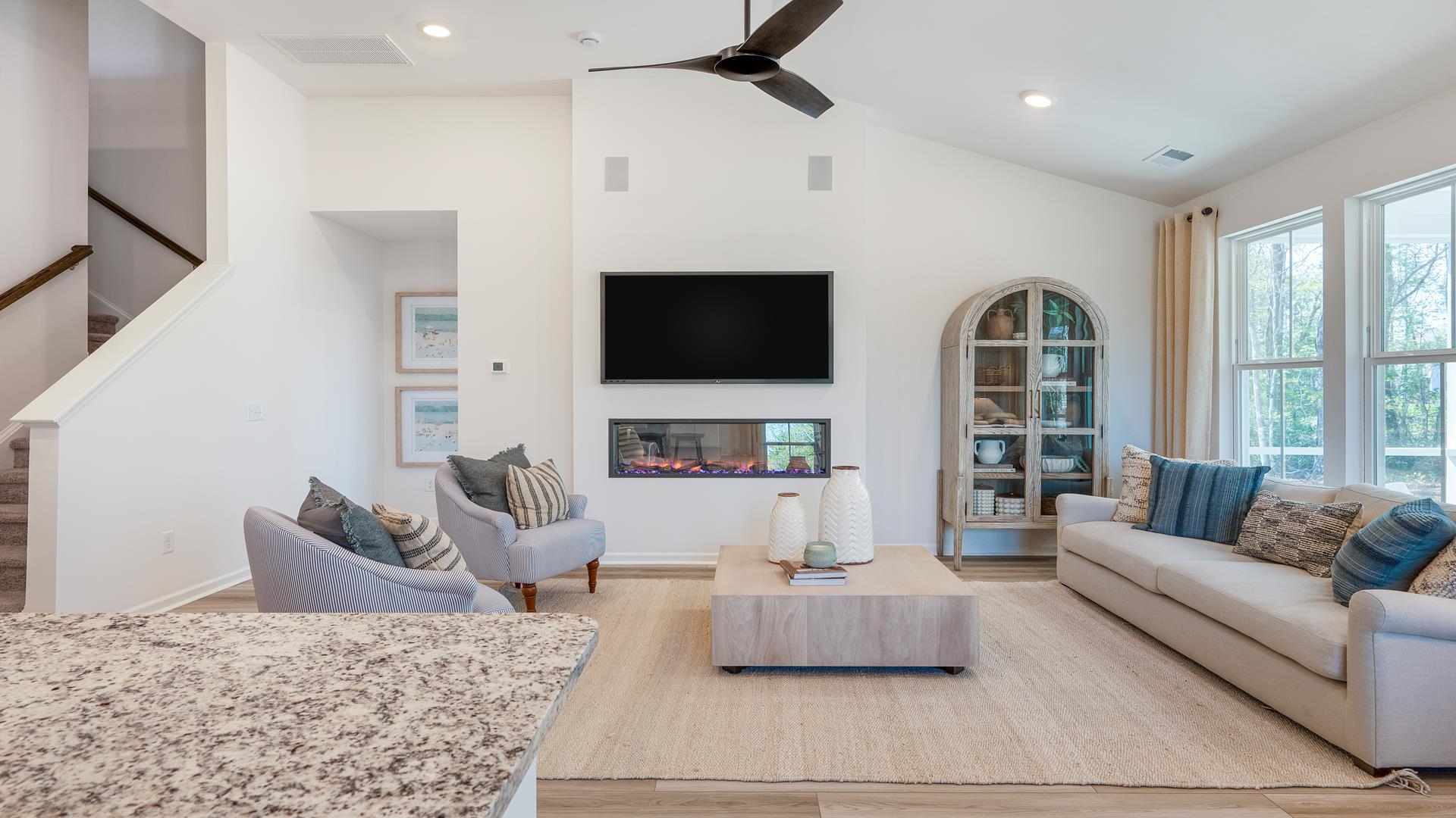 776 Sun Colony Blvd. Property Photo 10