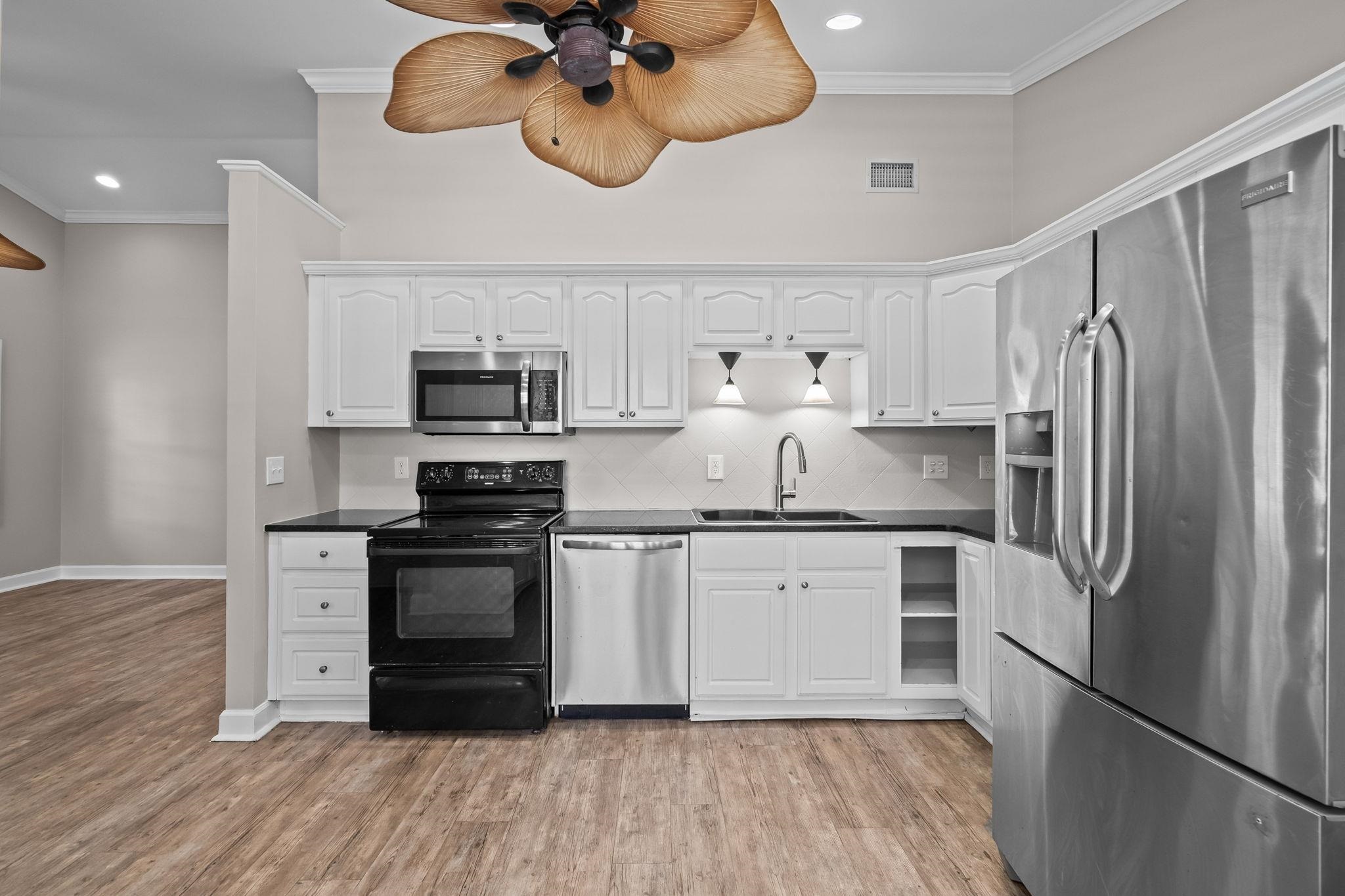 9701 Ashley Ln. Property Photo 12