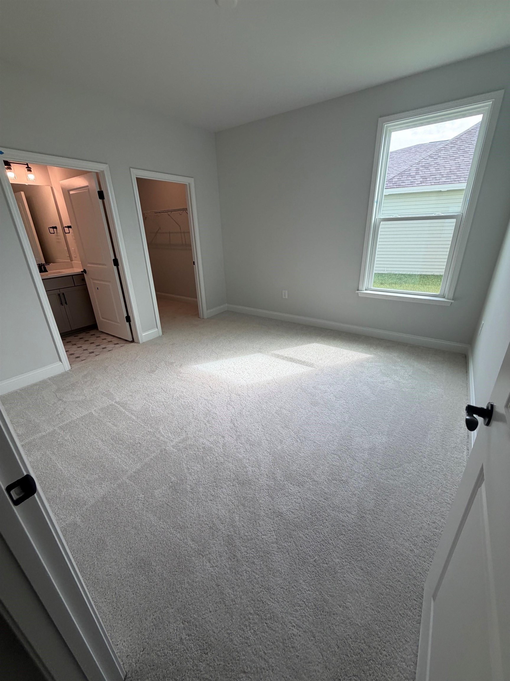 1521 Winding Creek Way Property Photo 6