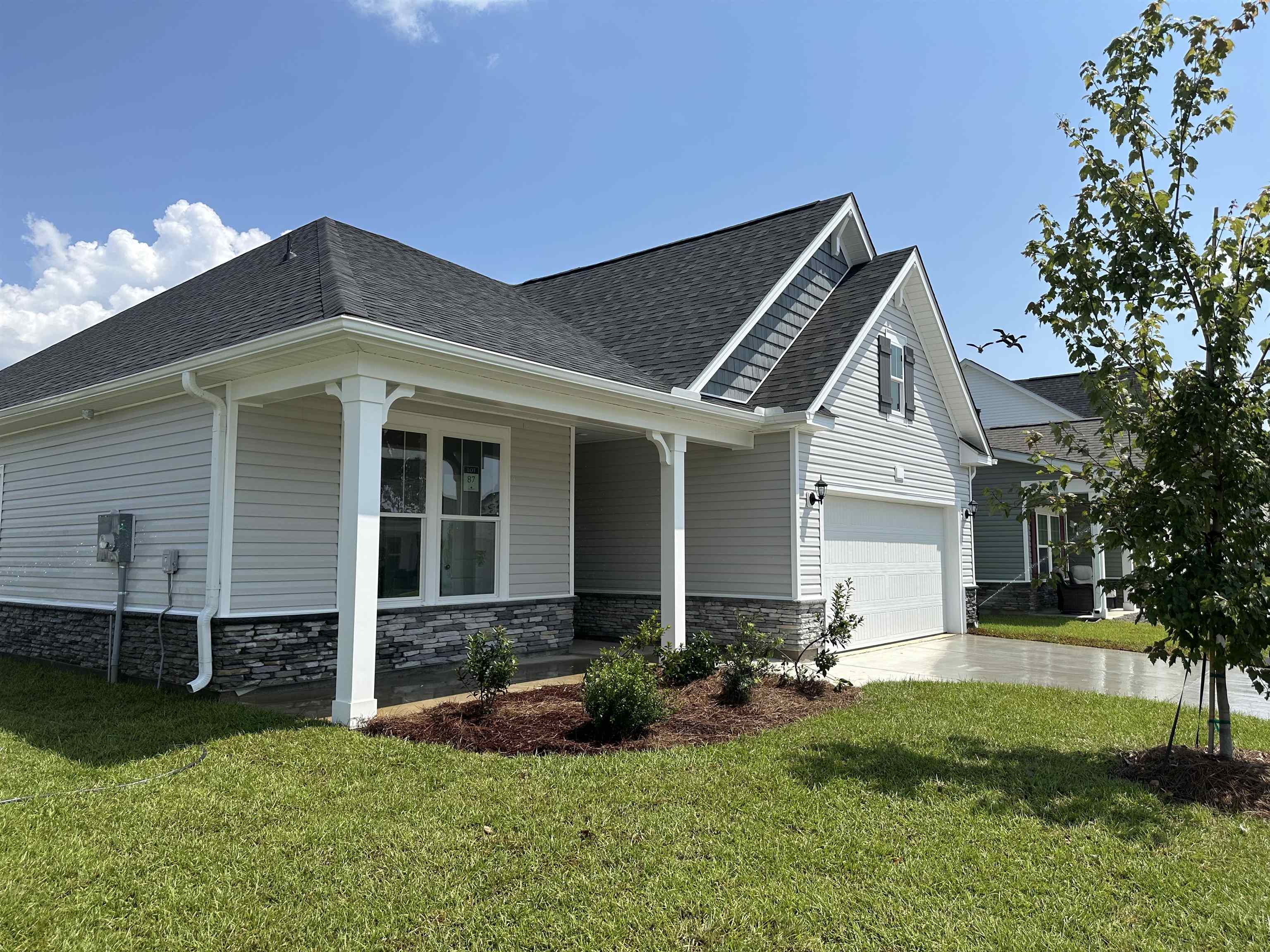 2400 Campton Loop Property Photo 23