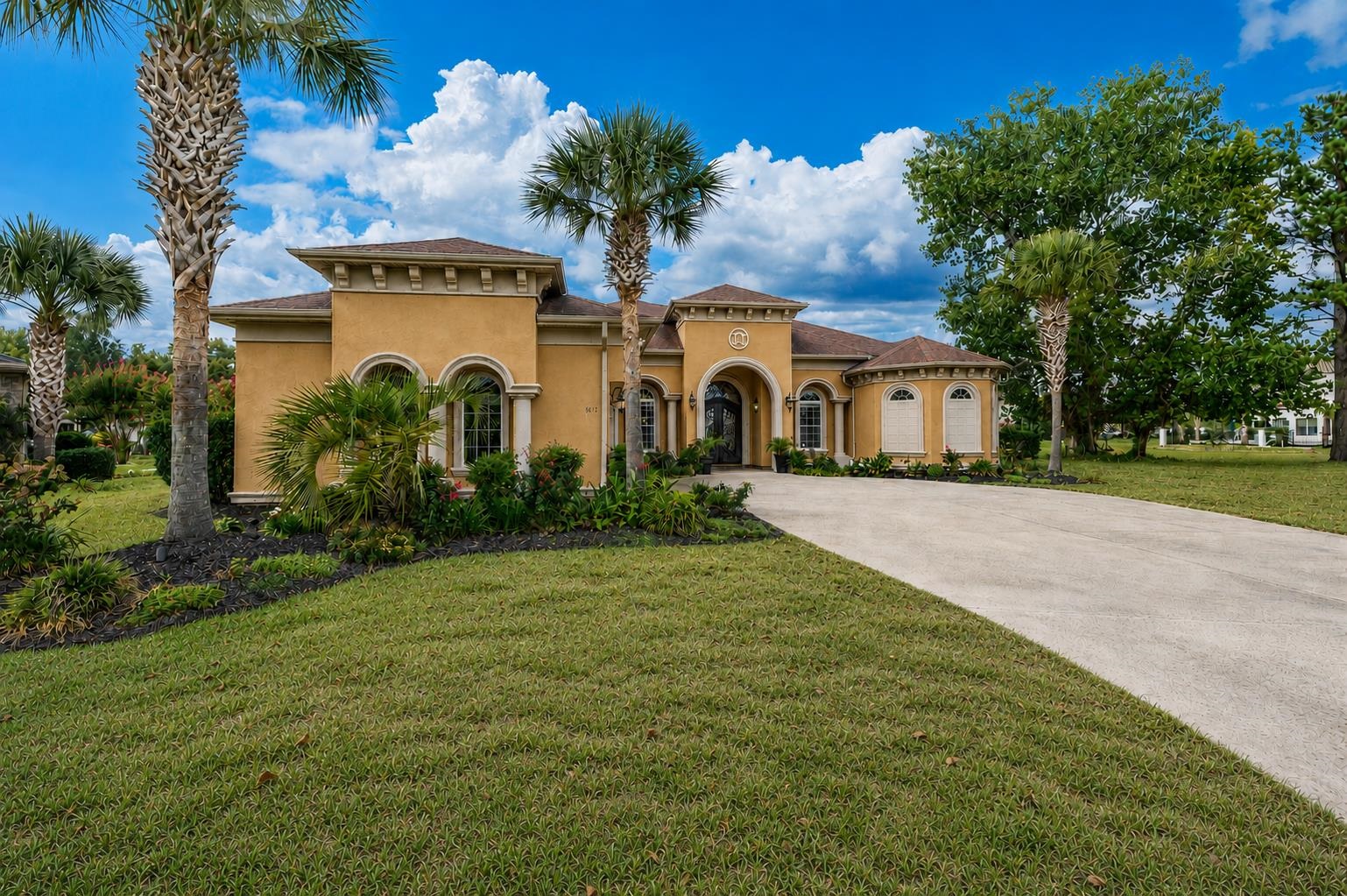 5012 Fiddlers Run Property Photo 1