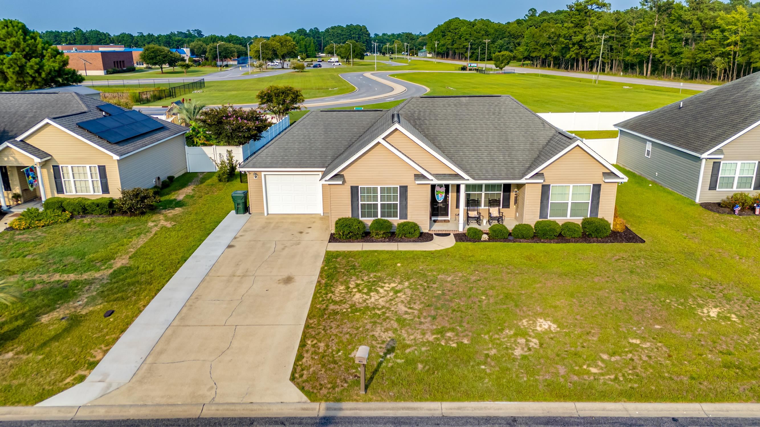 108 Blue Jacket Dr. Property Photo 2