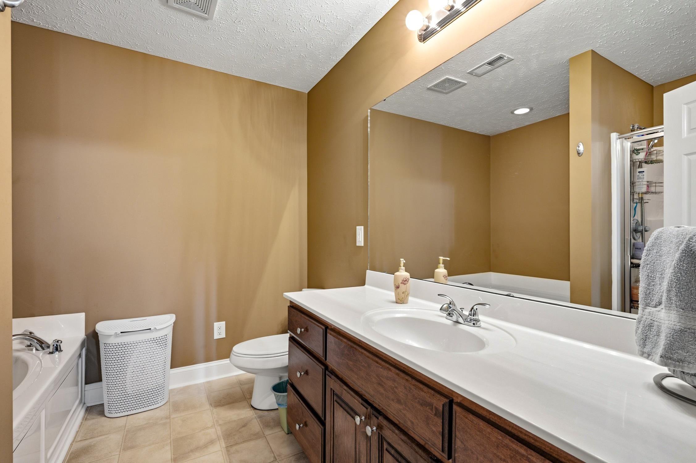 108 Blue Jacket Dr. Property Photo 18