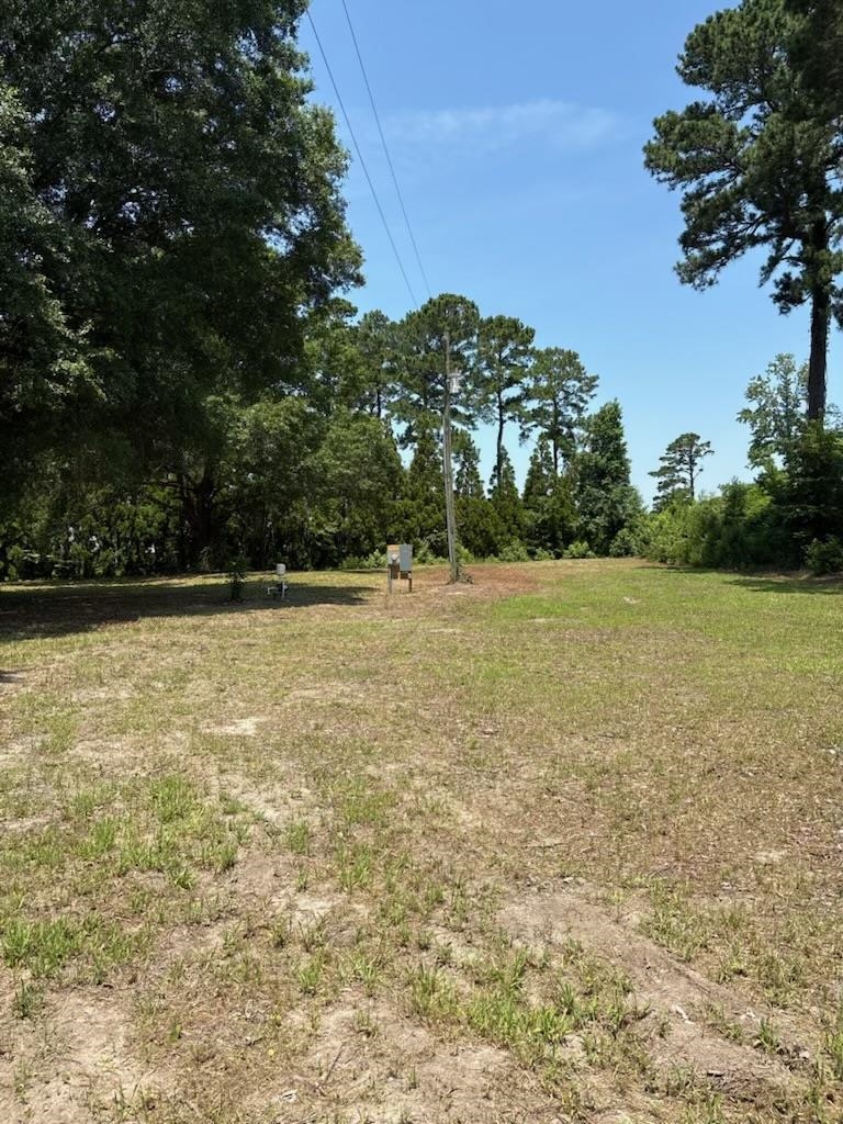 160 Nw Hickman Rd. Property Photo 9