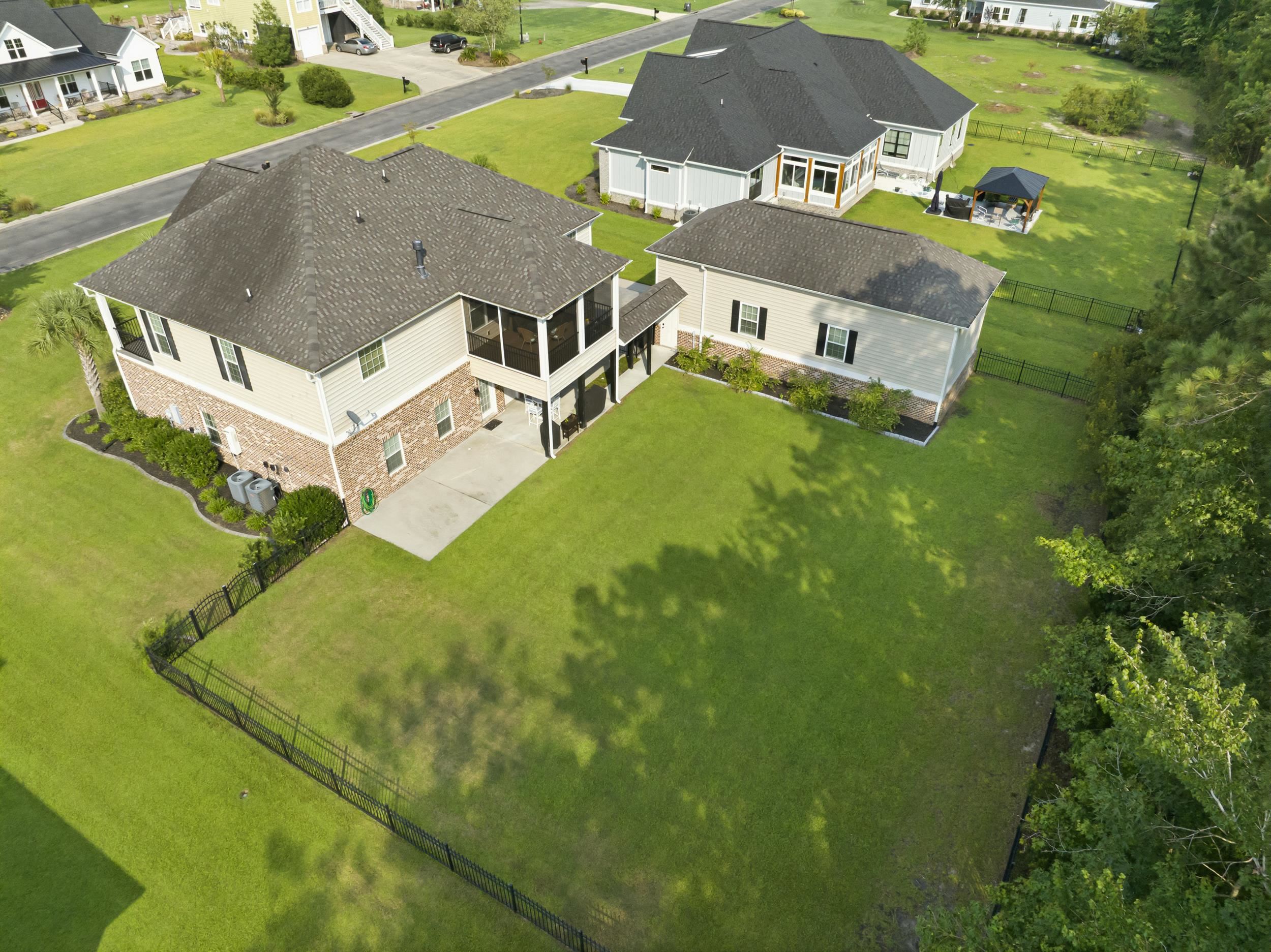 136 Pottery Landing Dr. Property Photo 2