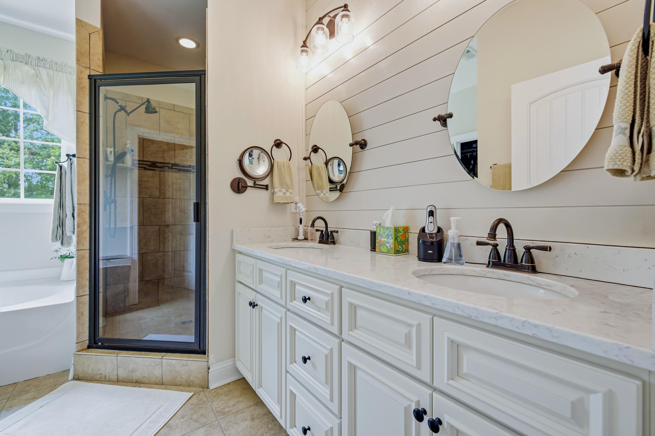 136 Pottery Landing Dr. Property Photo 15